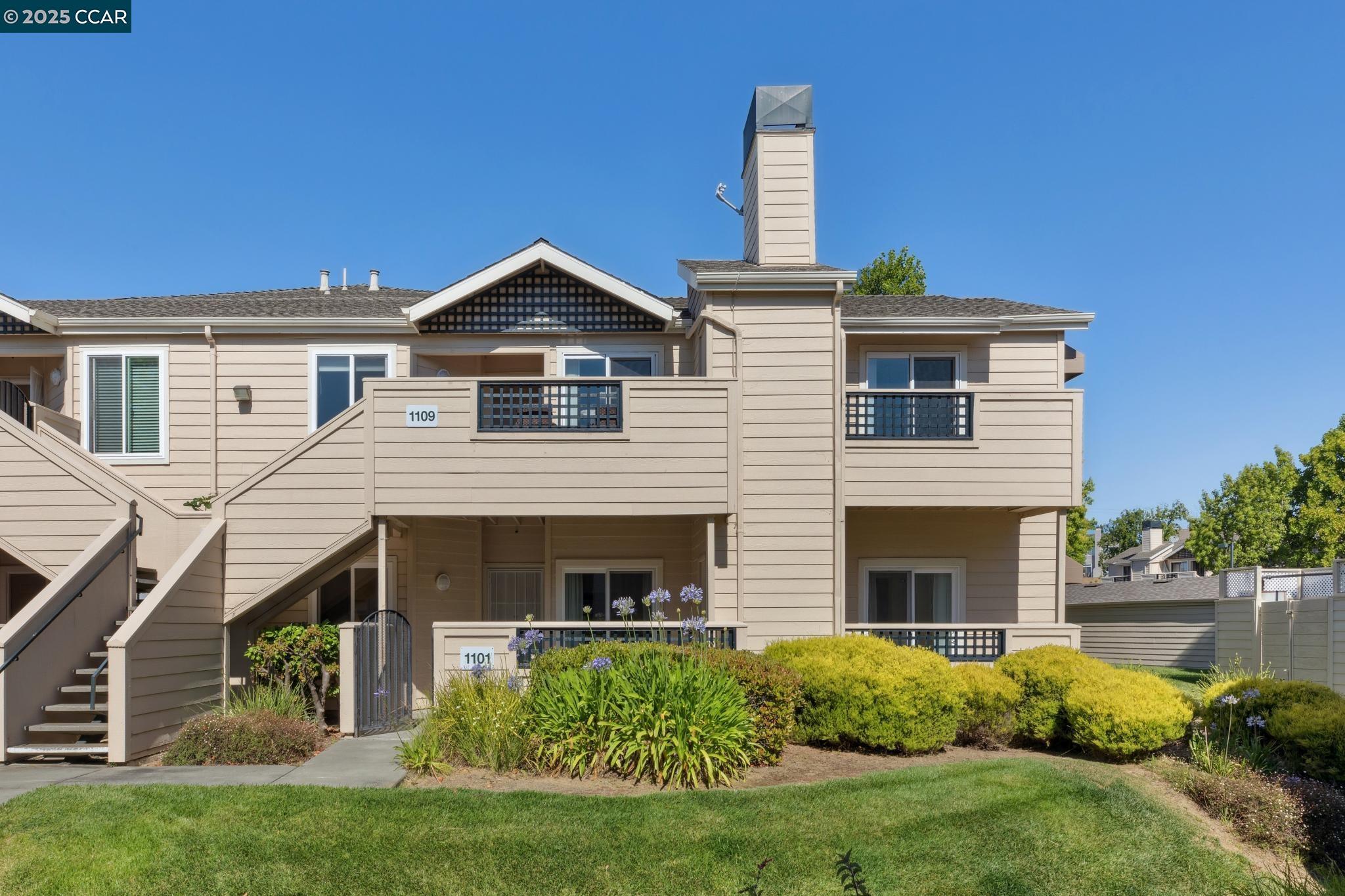 Detail Gallery Image 1 of 20 For 1201 Glen Cove Pkwy #1101,  Vallejo,  CA 94591 - 2 Beds | 2 Baths