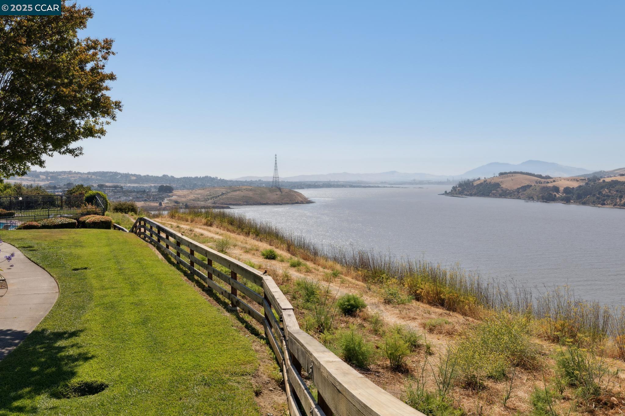 Detail Gallery Image 17 of 20 For 1201 Glen Cove Pkwy #1101,  Vallejo,  CA 94591 - 2 Beds | 2 Baths
