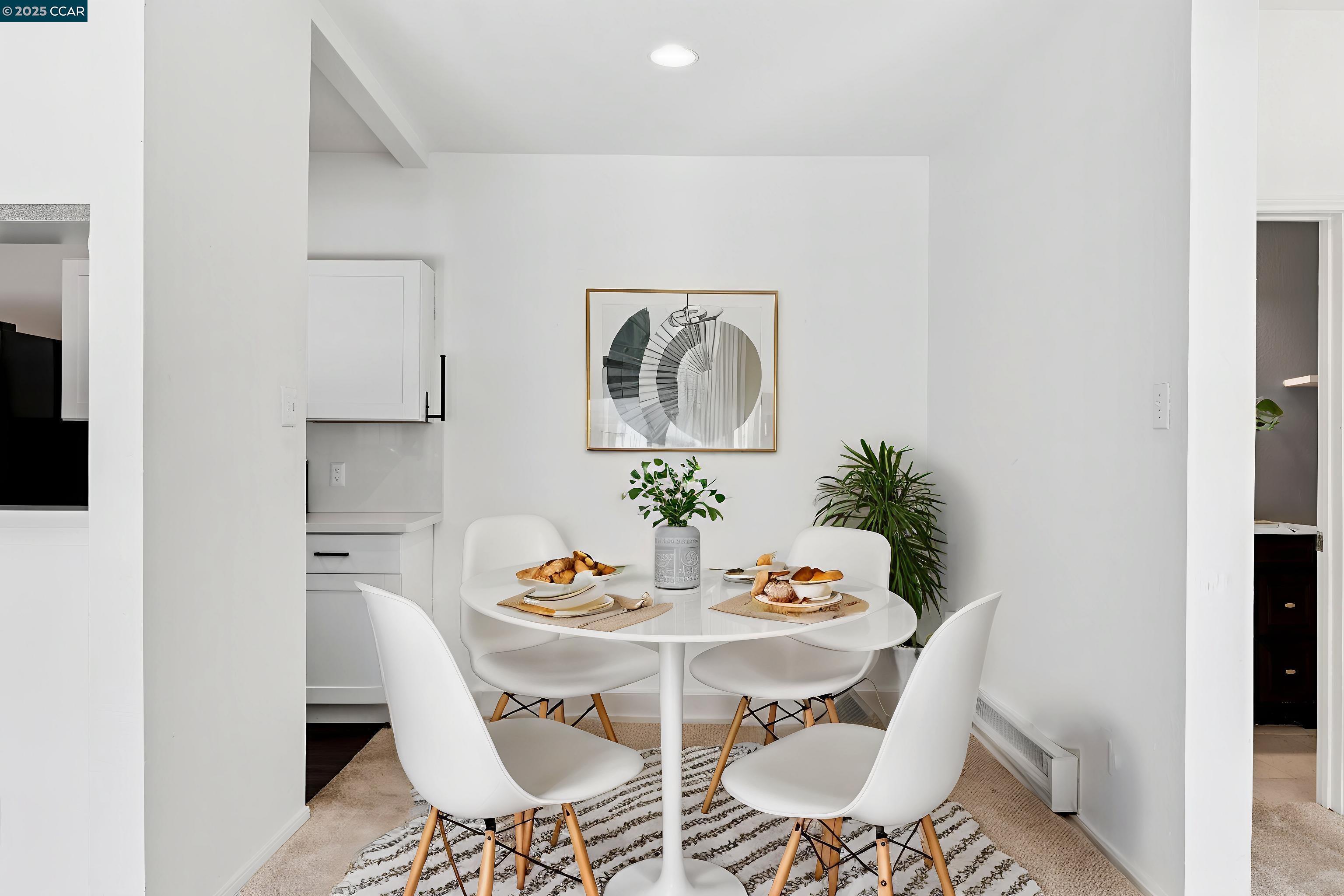 Detail Gallery Image 5 of 20 For 1201 Glen Cove Pkwy #1101,  Vallejo,  CA 94591 - 2 Beds | 2 Baths