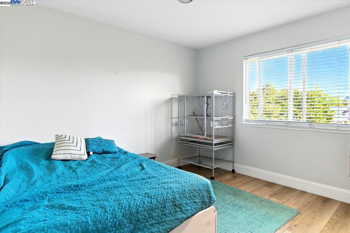 Detail Gallery Image 26 of 35 For 1388 Xavier Ave, Hayward,  CA 94545 - 5 Beds | 3 Baths