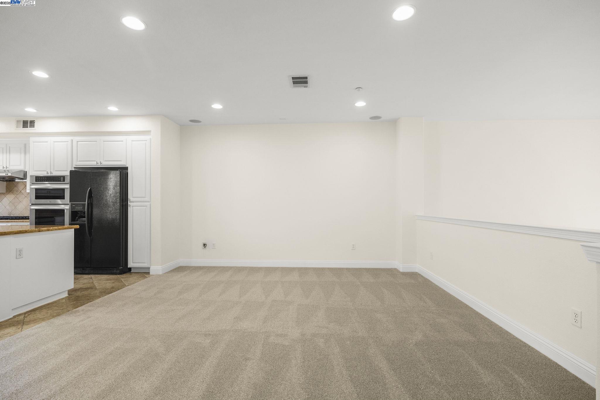 Photo #12: 41104603 Listing: Photo #12