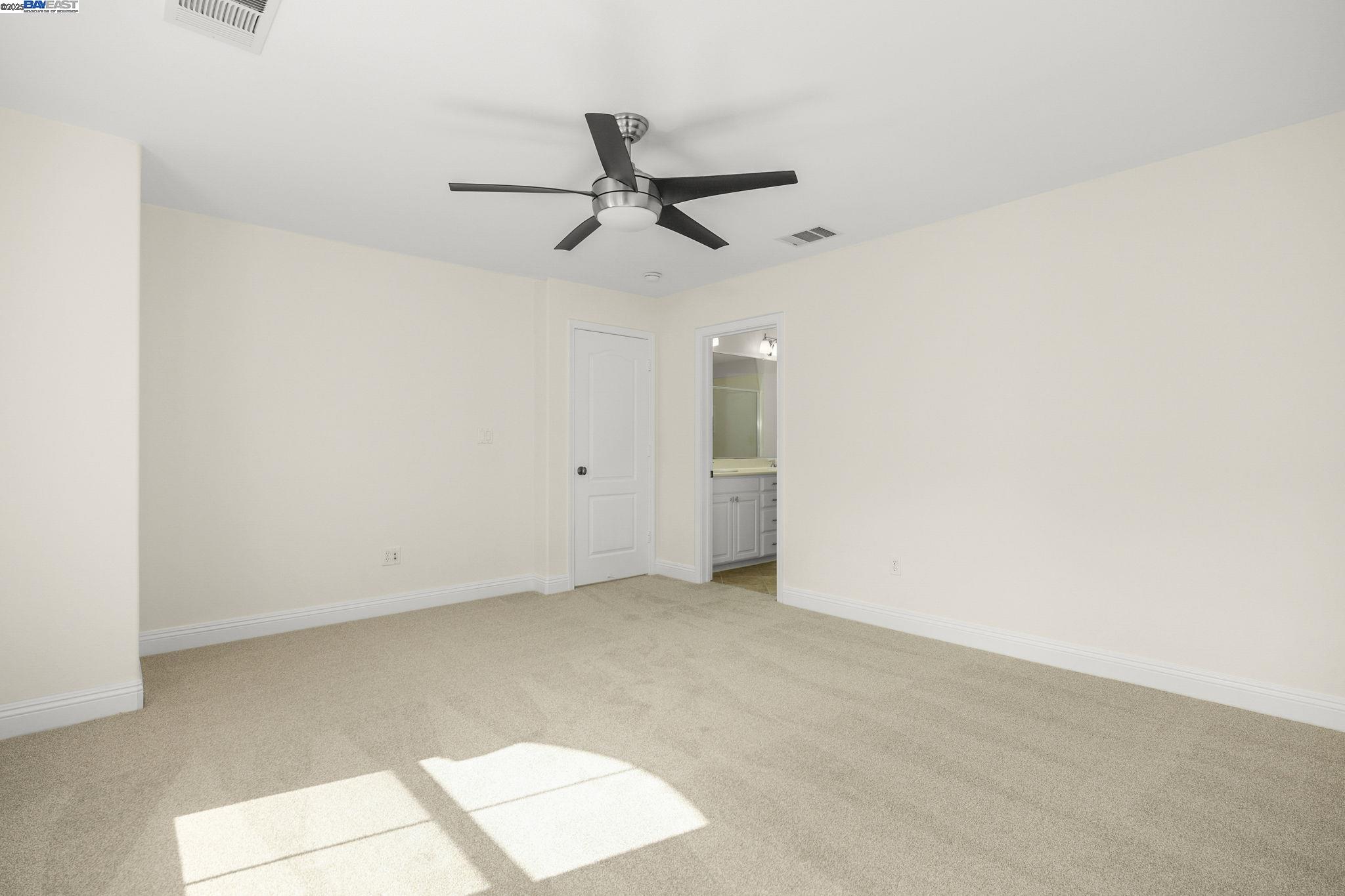 Photo #24: 41104603 Listing: Photo #24