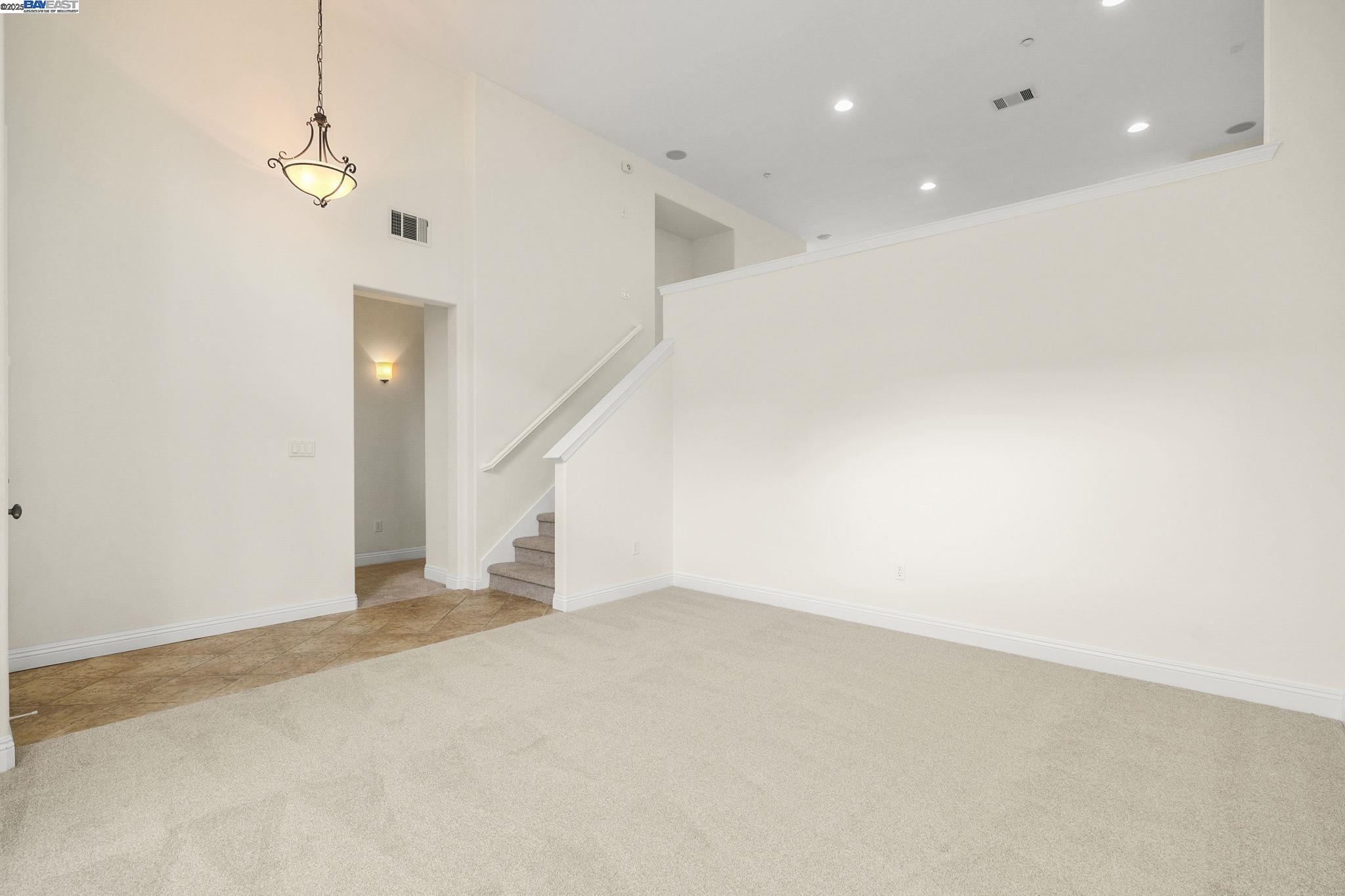 Photo #6: 41104603 Listing 