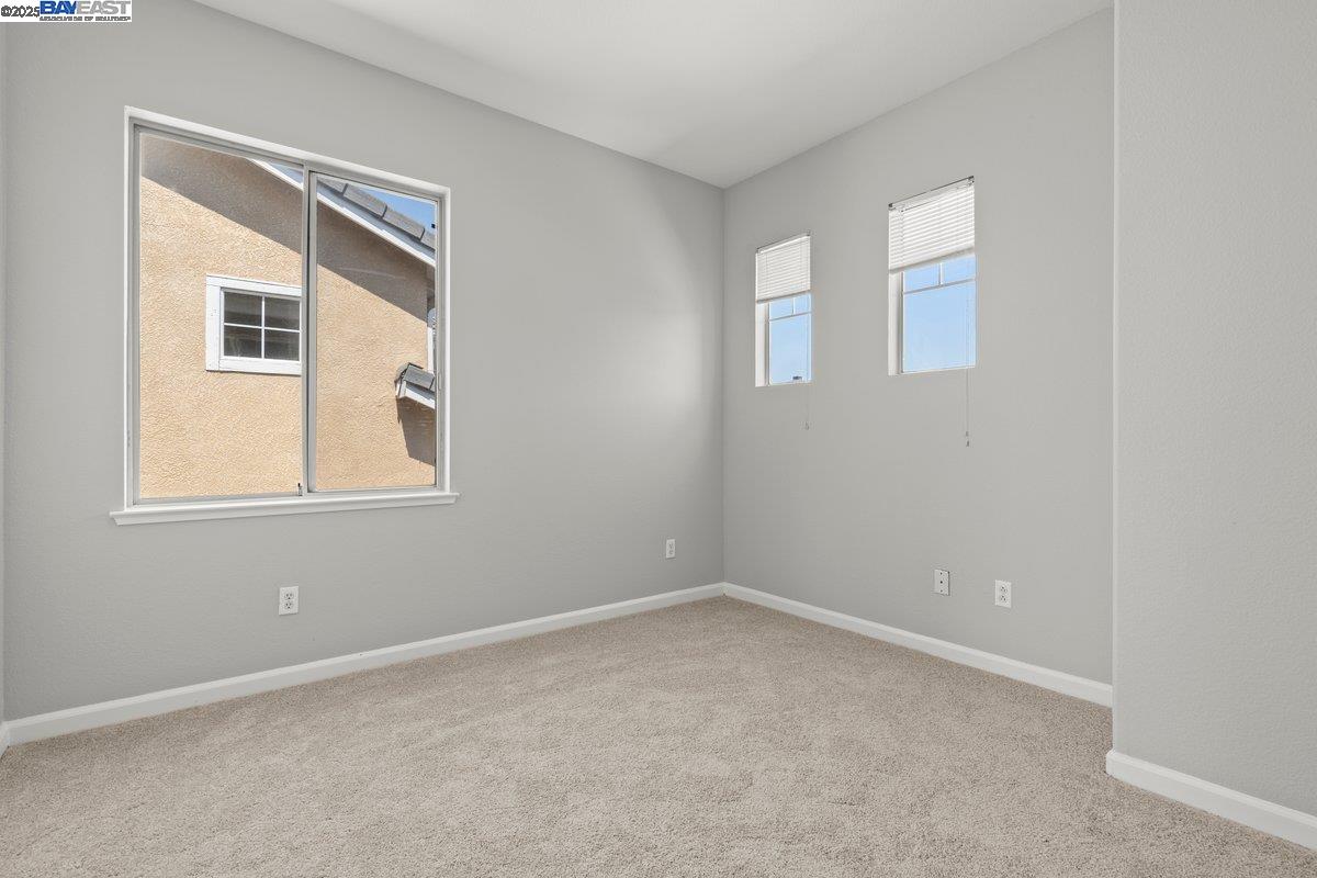 Detail Gallery Image 18 of 22 For 190 Images Circle, Milpitas,  CA 95035 - 4 Beds | 2/1 Baths
