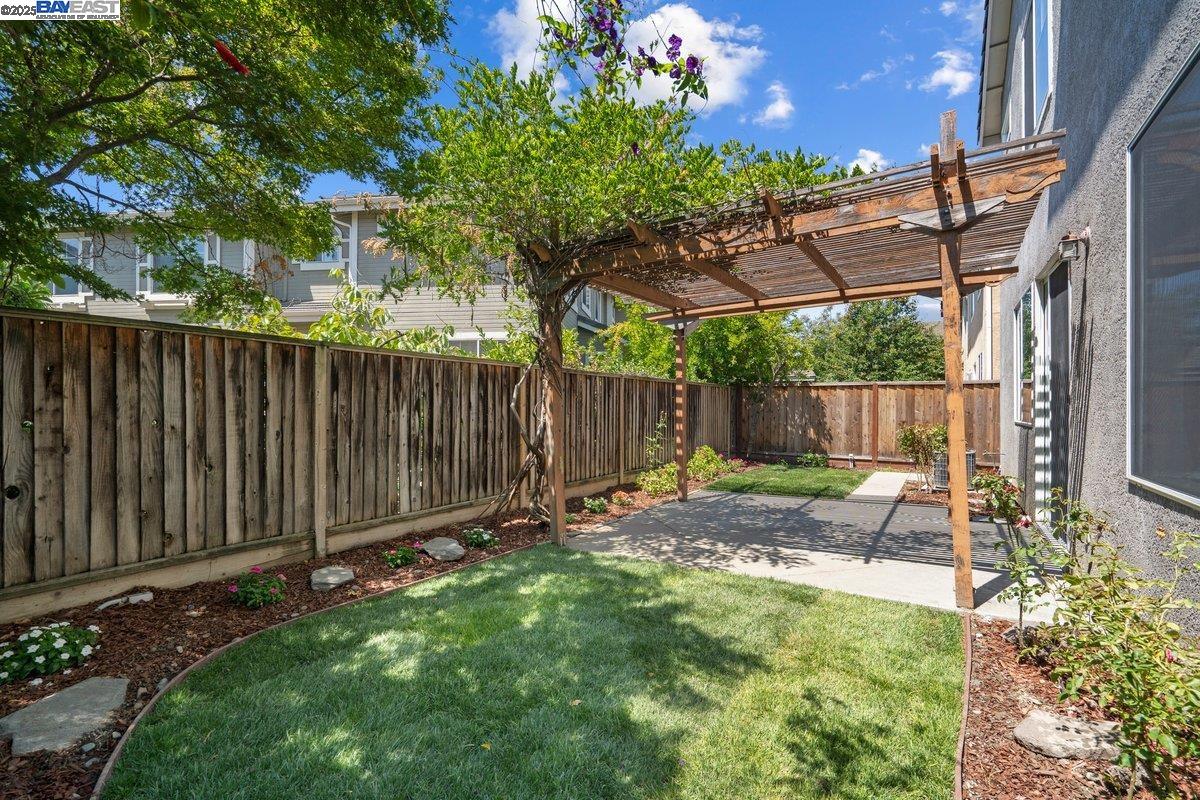 Detail Gallery Image 20 of 22 For 190 Images Circle, Milpitas,  CA 95035 - 4 Beds | 2/1 Baths