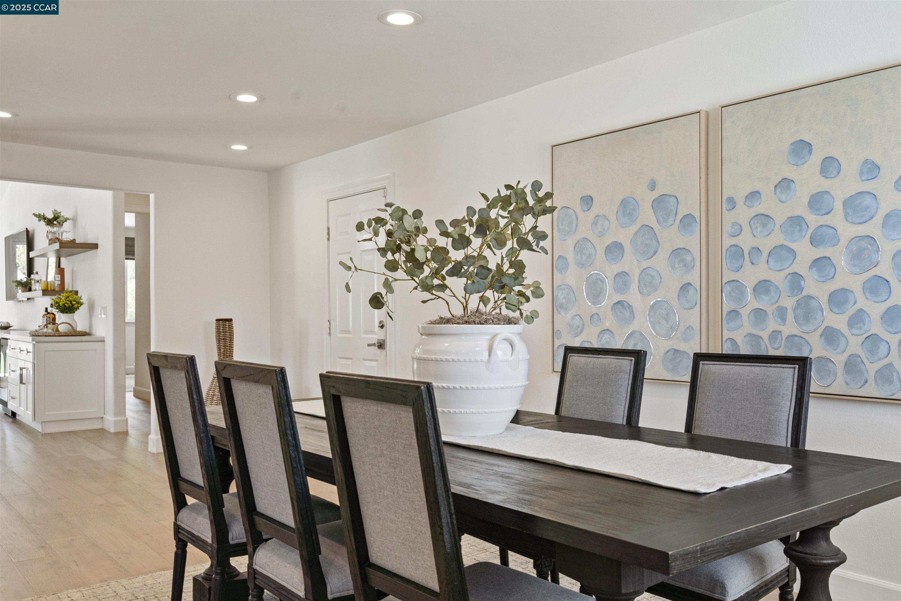 Detail Gallery Image 13 of 55 For 273 Valle Vista Dr, Danville,  CA 94526 - 4 Beds | 2/1 Baths