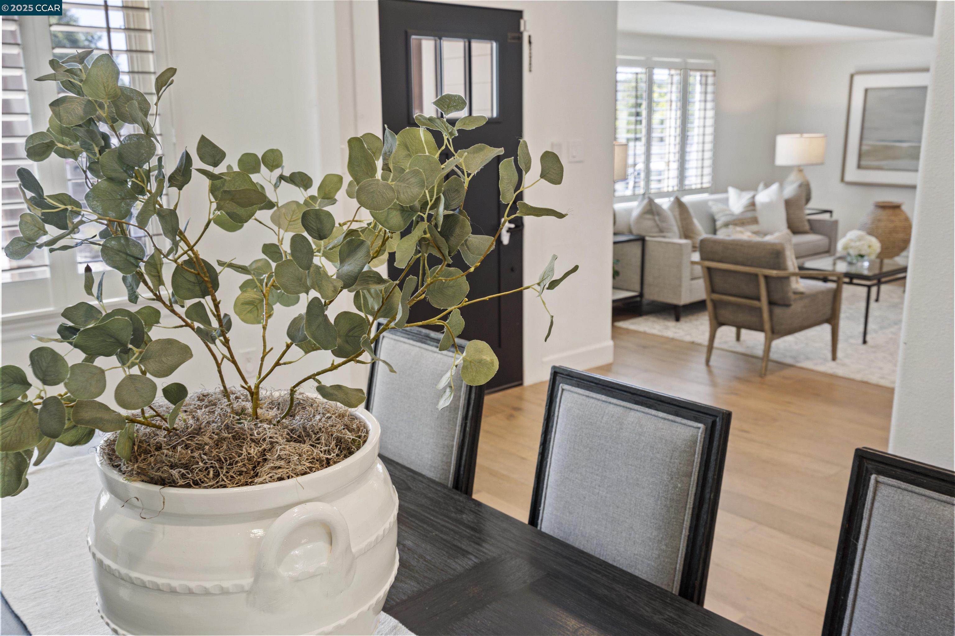Detail Gallery Image 14 of 55 For 273 Valle Vista Dr, Danville,  CA 94526 - 4 Beds | 2/1 Baths