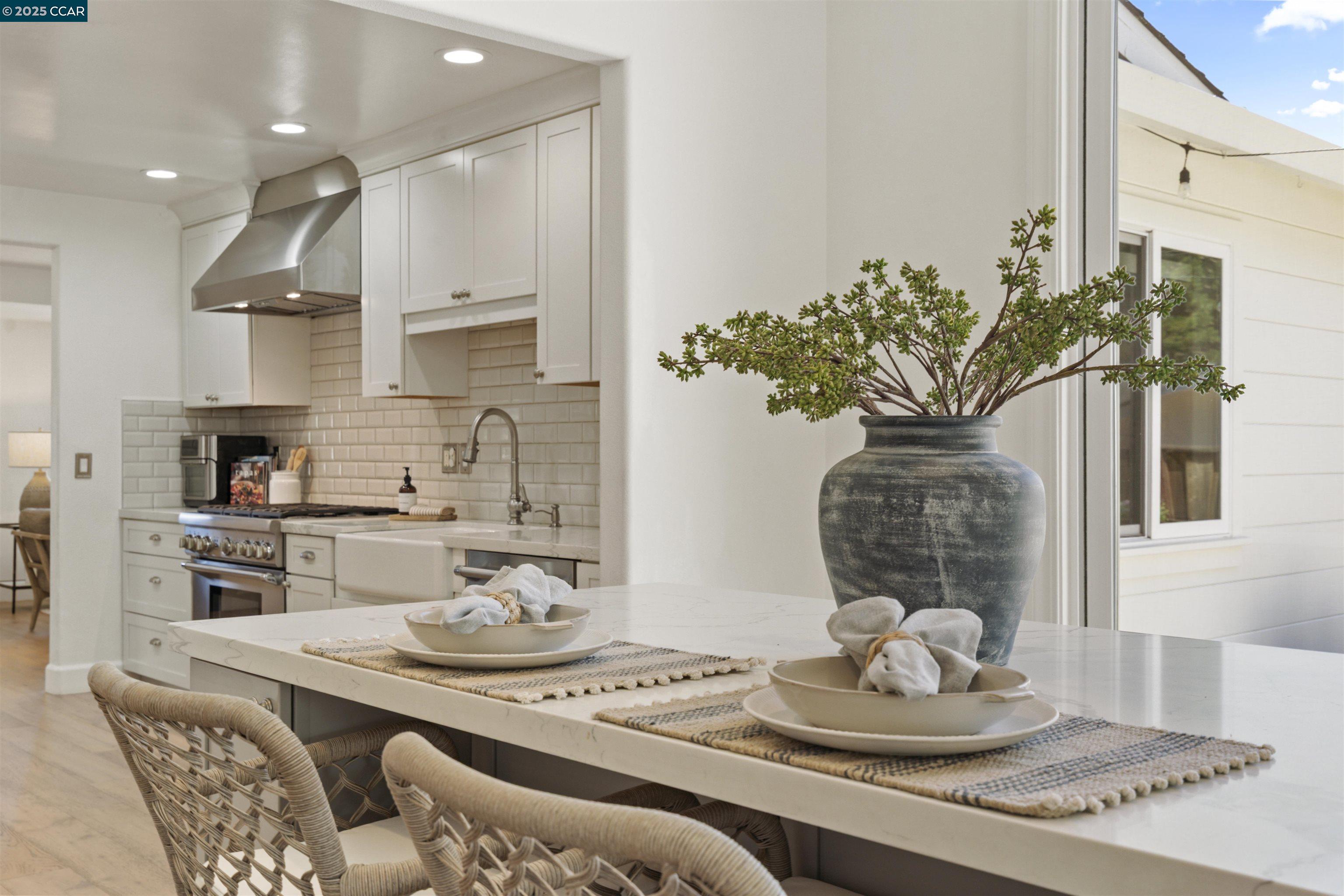 Detail Gallery Image 20 of 55 For 273 Valle Vista Dr, Danville,  CA 94526 - 4 Beds | 2/1 Baths
