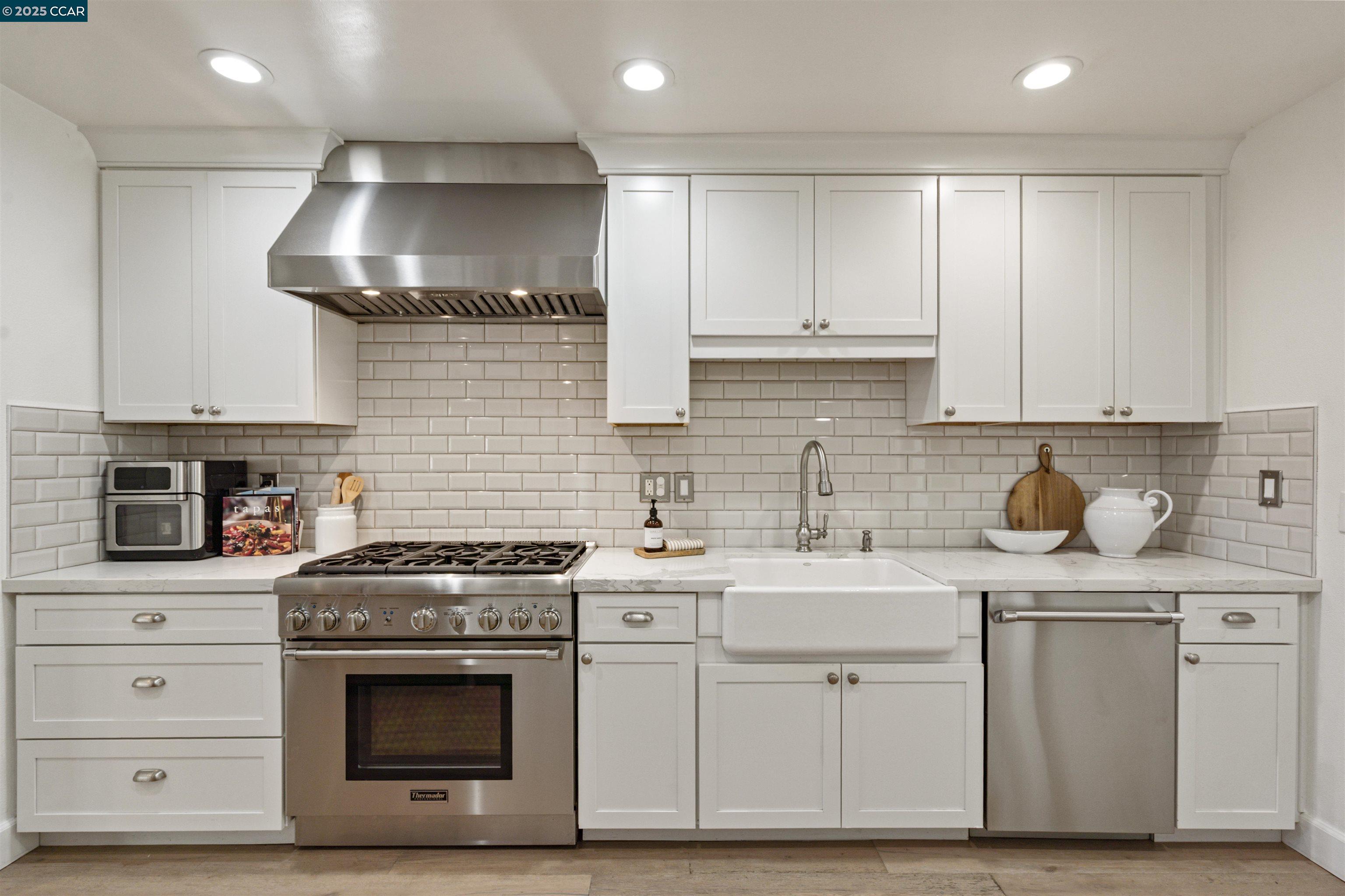 Detail Gallery Image 25 of 55 For 273 Valle Vista Dr, Danville,  CA 94526 - 4 Beds | 2/1 Baths