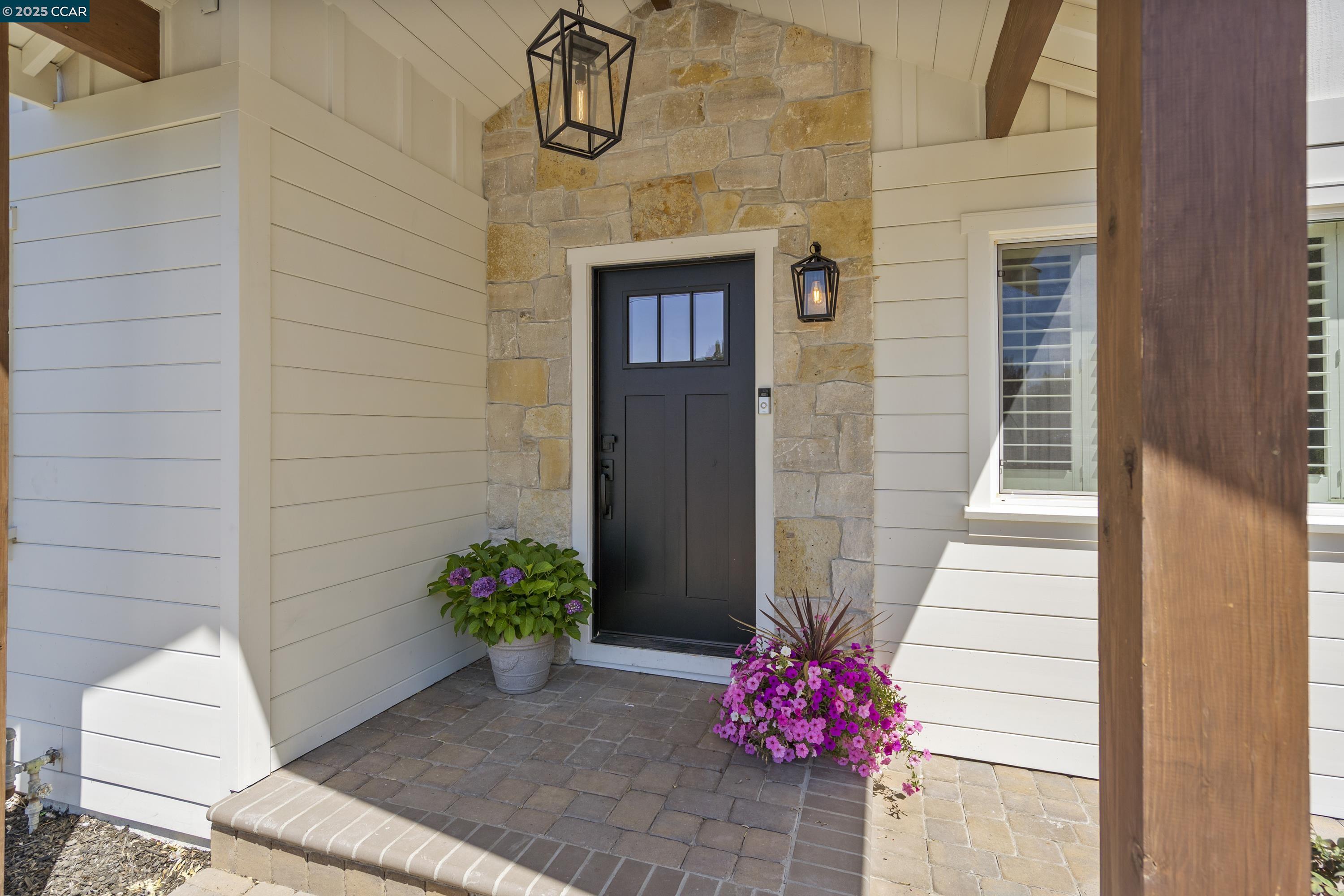 Detail Gallery Image 9 of 55 For 273 Valle Vista Dr, Danville,  CA 94526 - 4 Beds | 2/1 Baths