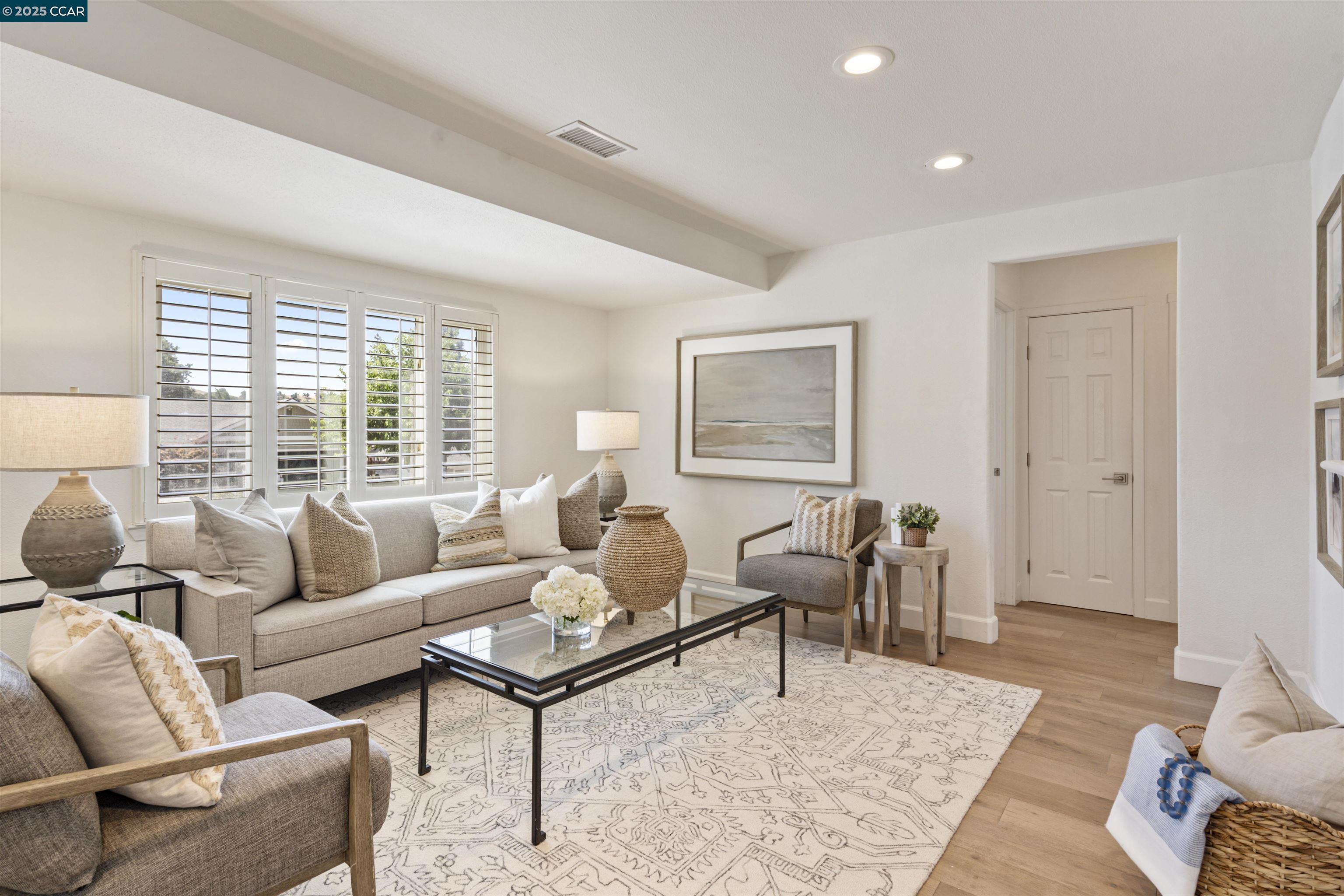 Detail Gallery Image 10 of 55 For 273 Valle Vista Dr, Danville,  CA 94526 - 4 Beds | 2/1 Baths