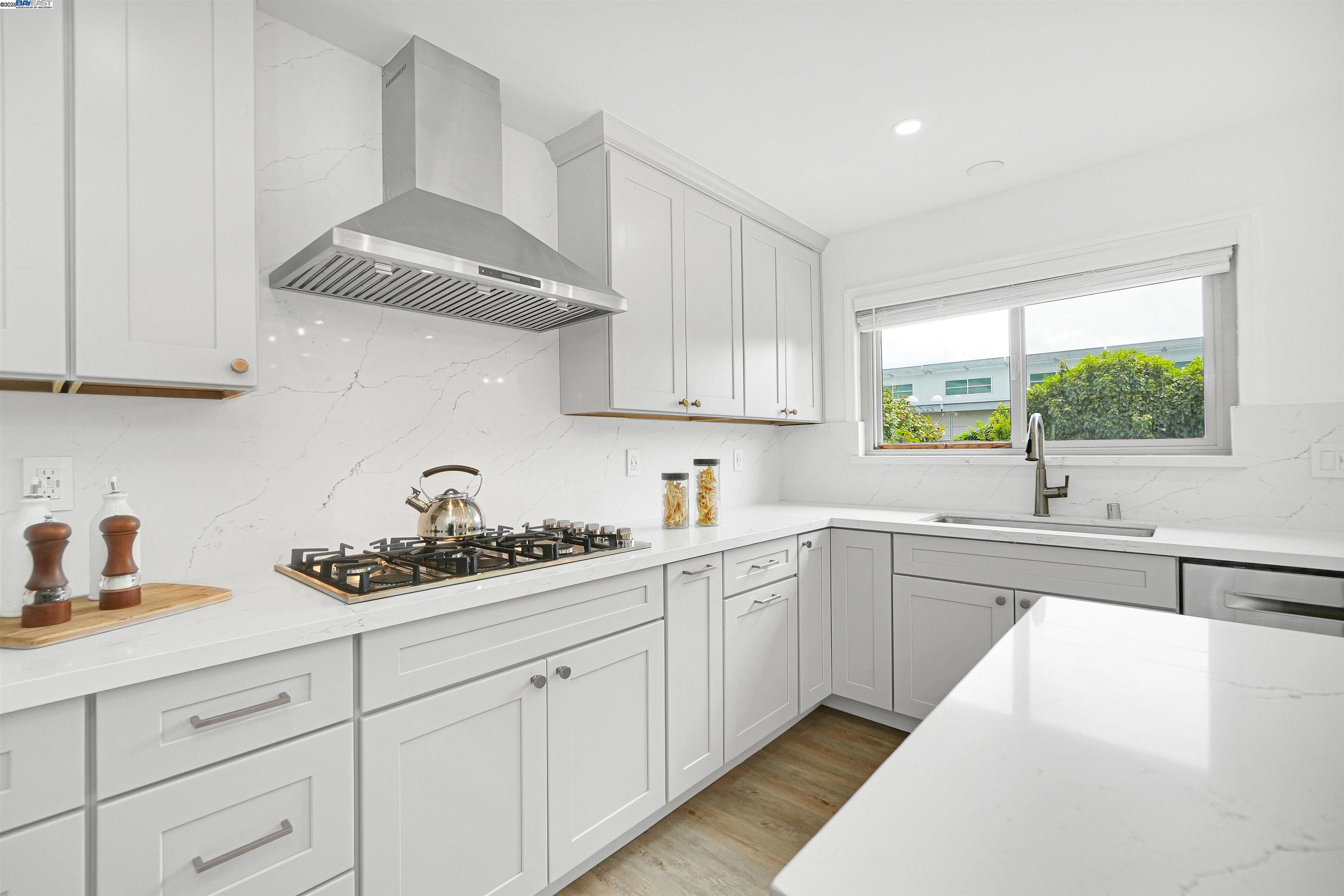 Detail Gallery Image 25 of 53 For 7570 Carlow Way, Dublin,  CA 94568 - 4 Beds | 2 Baths