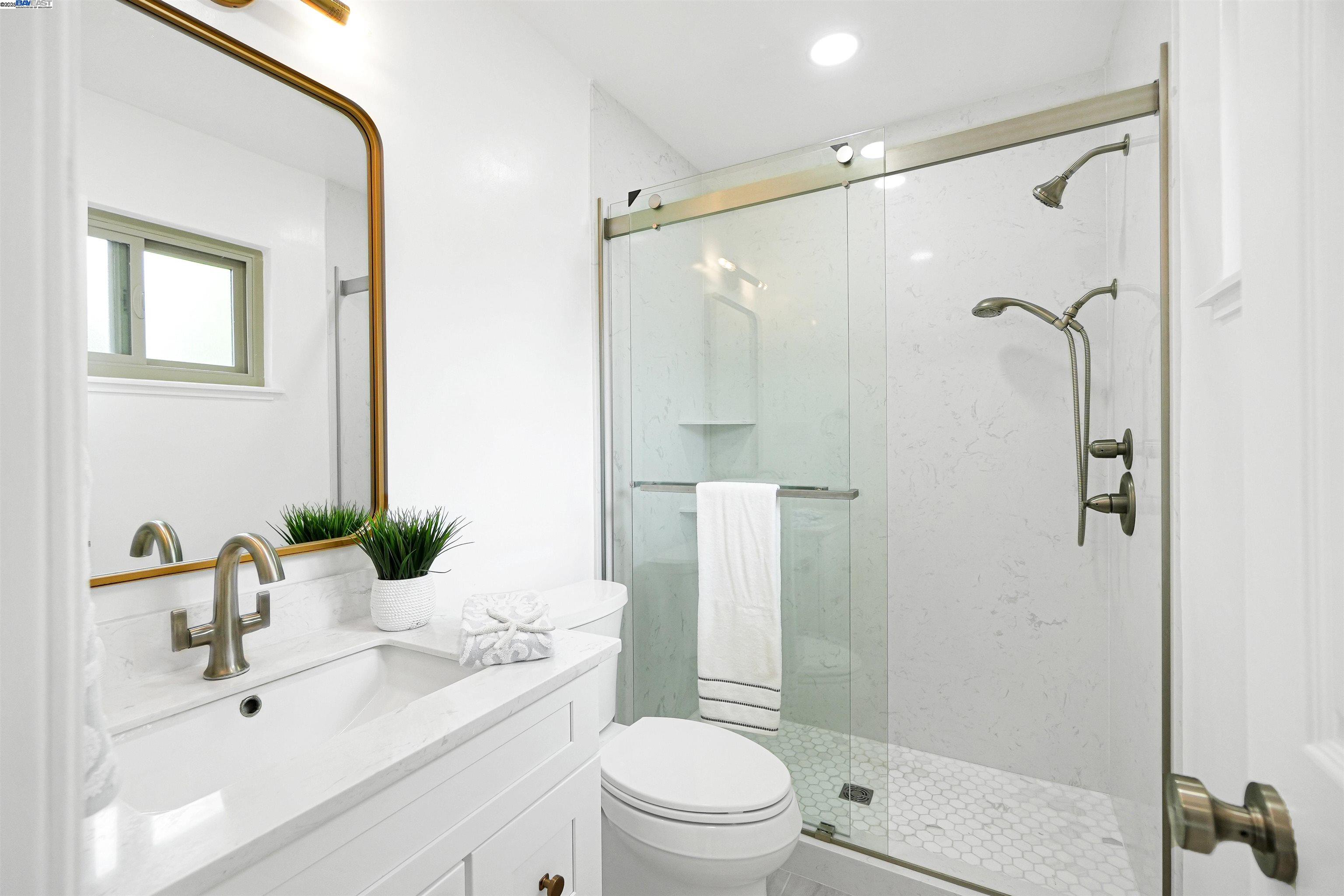Detail Gallery Image 30 of 53 For 7570 Carlow Way, Dublin,  CA 94568 - 4 Beds | 2 Baths