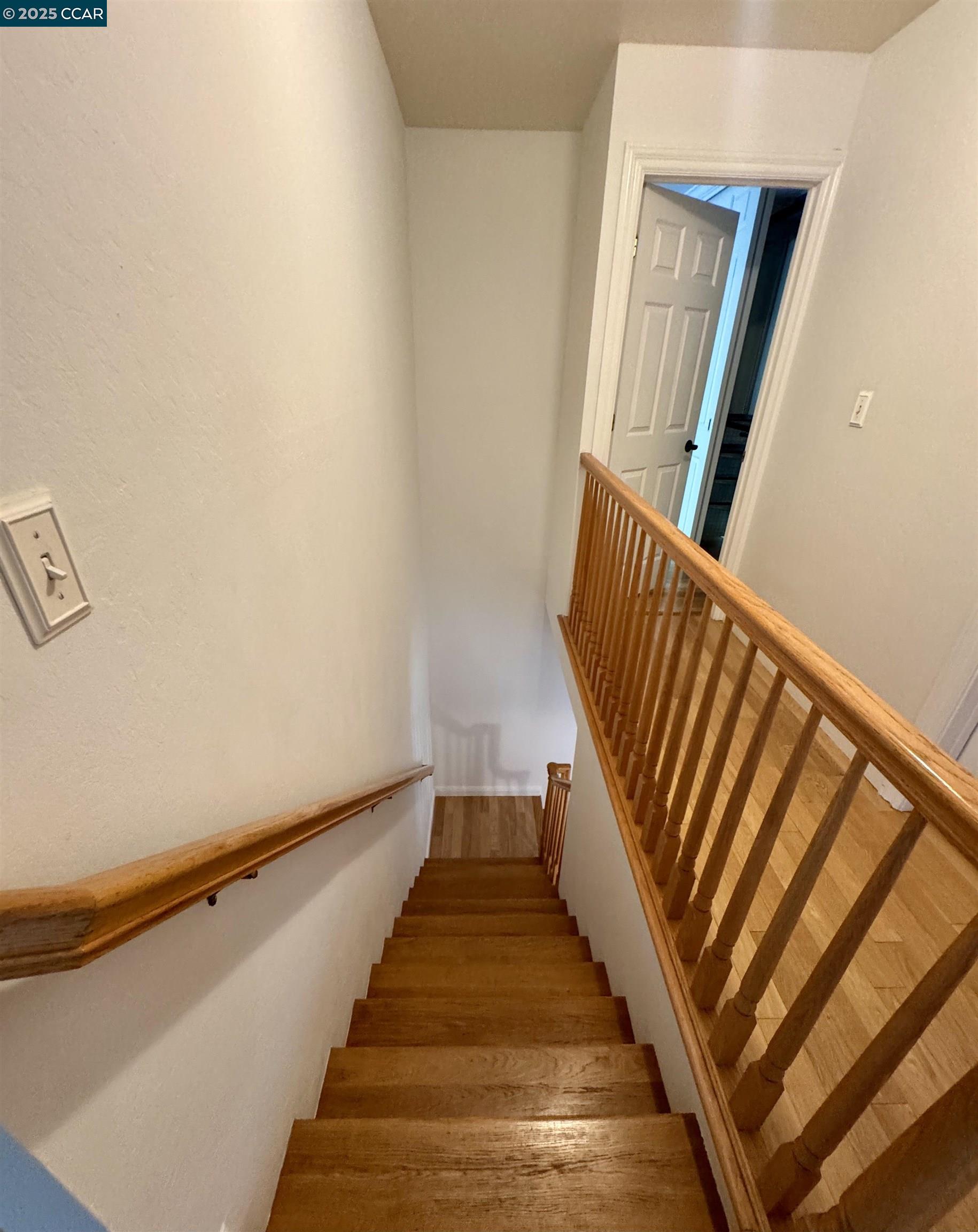 Detail Gallery Image 17 of 37 For 2315 Dapplegray Ln, Walnut Creek,  CA 94596 - 4 Beds | 2/1 Baths