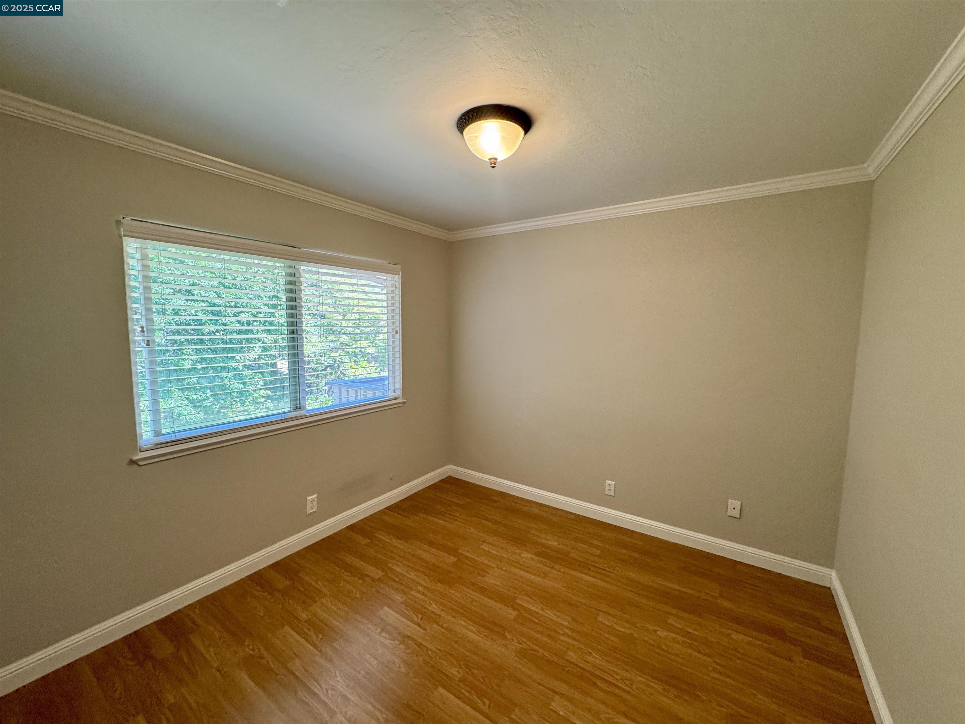 Detail Gallery Image 18 of 37 For 2315 Dapplegray Ln, Walnut Creek,  CA 94596 - 4 Beds | 2/1 Baths