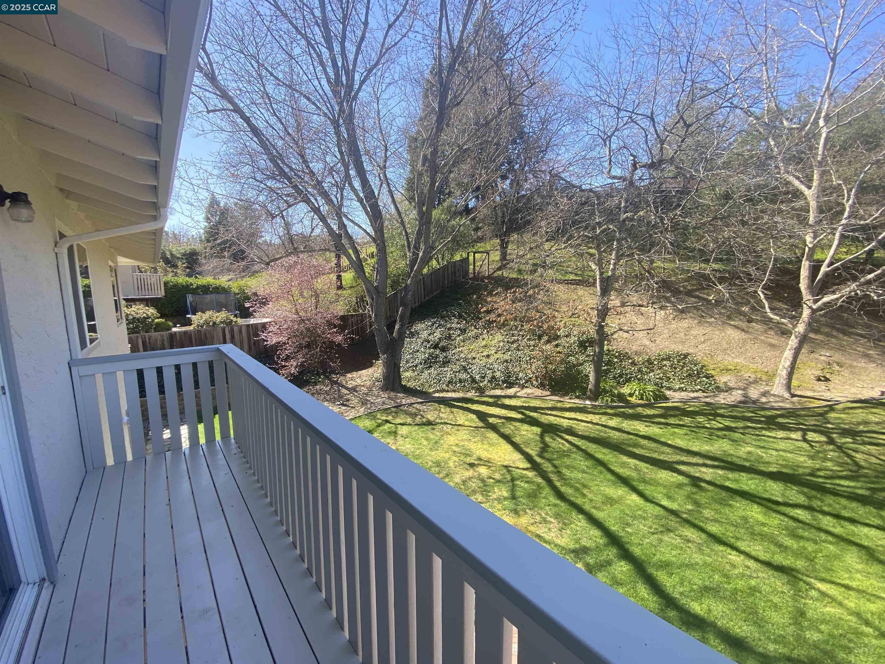 Detail Gallery Image 32 of 37 For 2315 Dapplegray Ln, Walnut Creek,  CA 94596 - 4 Beds | 2/1 Baths
