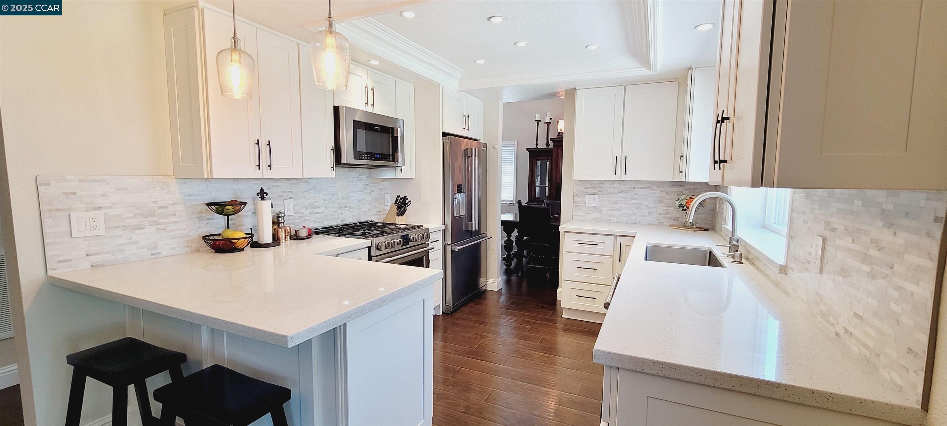 Detail Gallery Image 12 of 30 For 2844 Bluebell Cir, Antioch,  CA 94531 - 3 Beds | 2/1 Baths