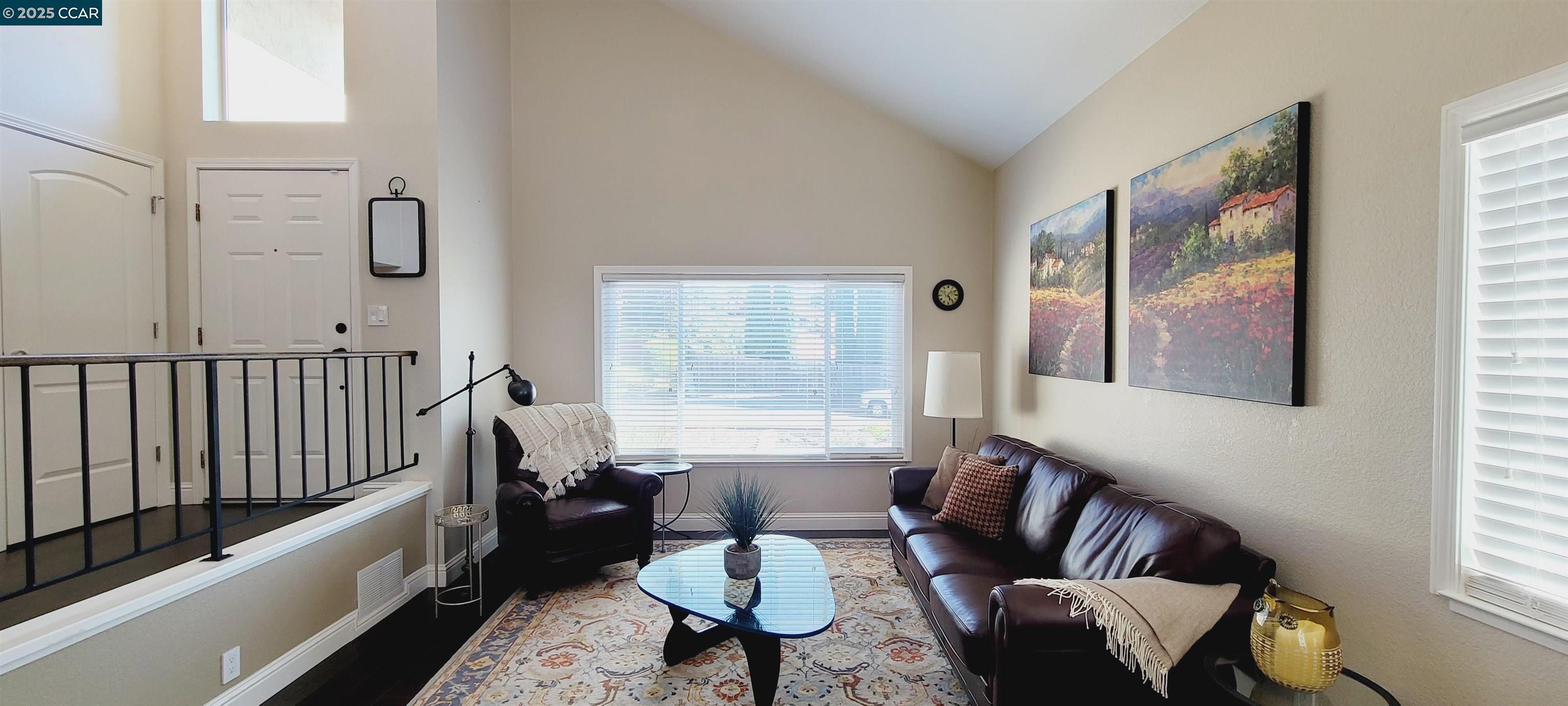Detail Gallery Image 7 of 30 For 2844 Bluebell Cir, Antioch,  CA 94531 - 3 Beds | 2/1 Baths