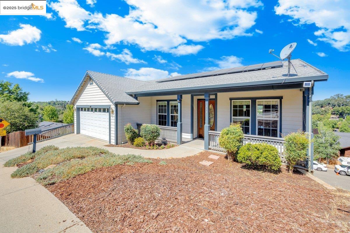 Detail Gallery Image 2 of 43 For 464 Morning Star Dr, Sonora,  CA 95370 - 4 Beds | 3 Baths