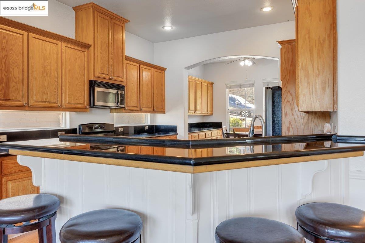 Detail Gallery Image 14 of 43 For 464 Morning Star Dr, Sonora,  CA 95370 - 4 Beds | 3 Baths