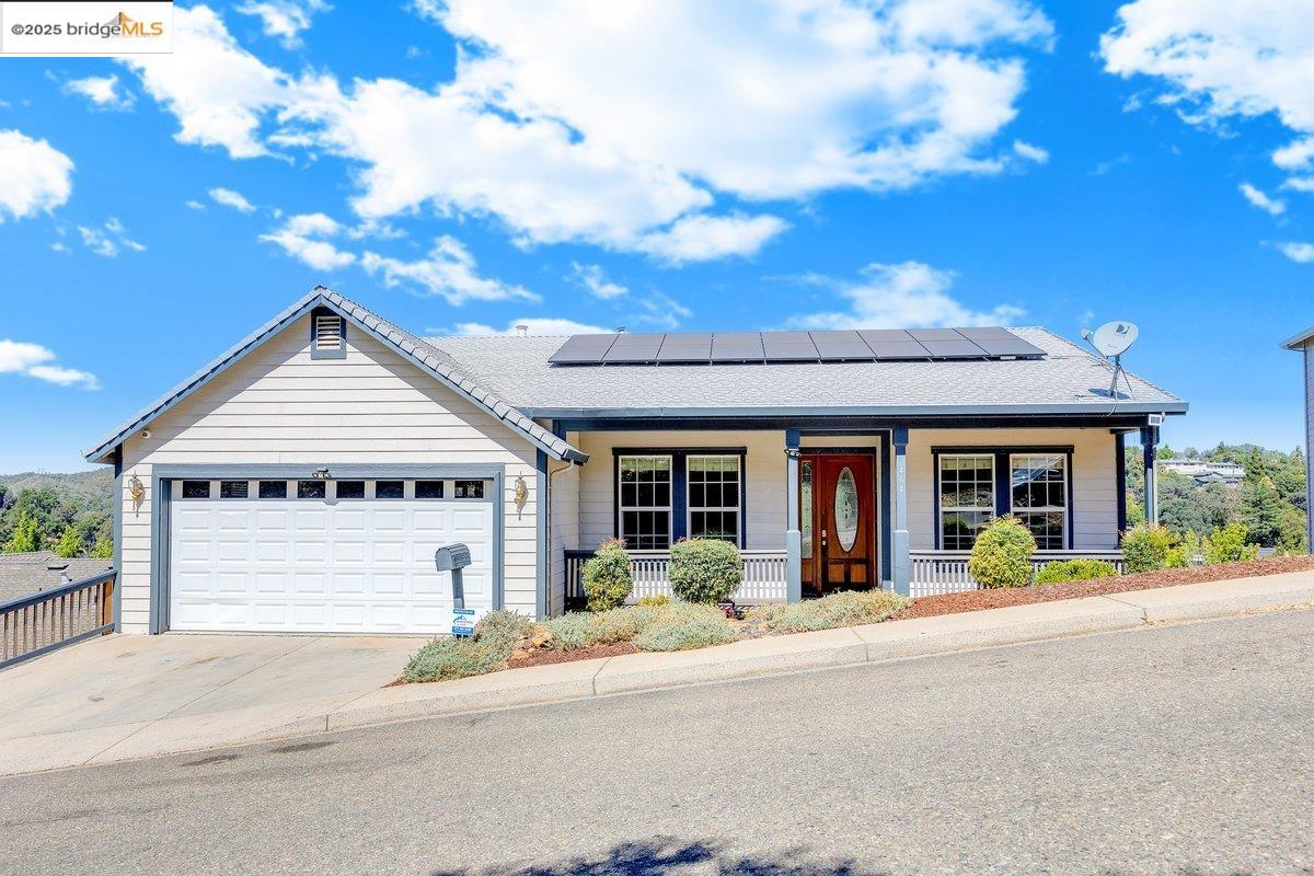 Detail Gallery Image 3 of 43 For 464 Morning Star Dr, Sonora,  CA 95370 - 4 Beds | 3 Baths