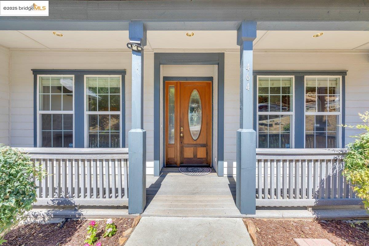 Detail Gallery Image 4 of 43 For 464 Morning Star Dr, Sonora,  CA 95370 - 4 Beds | 3 Baths