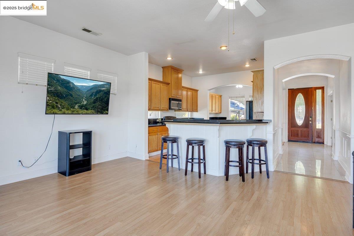 Detail Gallery Image 7 of 43 For 464 Morning Star Dr, Sonora,  CA 95370 - 4 Beds | 3 Baths