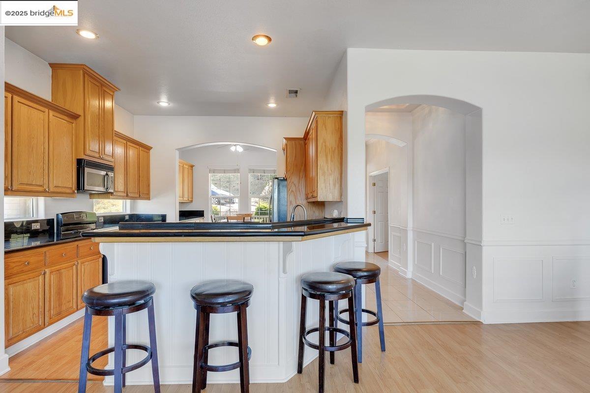Detail Gallery Image 8 of 43 For 464 Morning Star Dr, Sonora,  CA 95370 - 4 Beds | 3 Baths