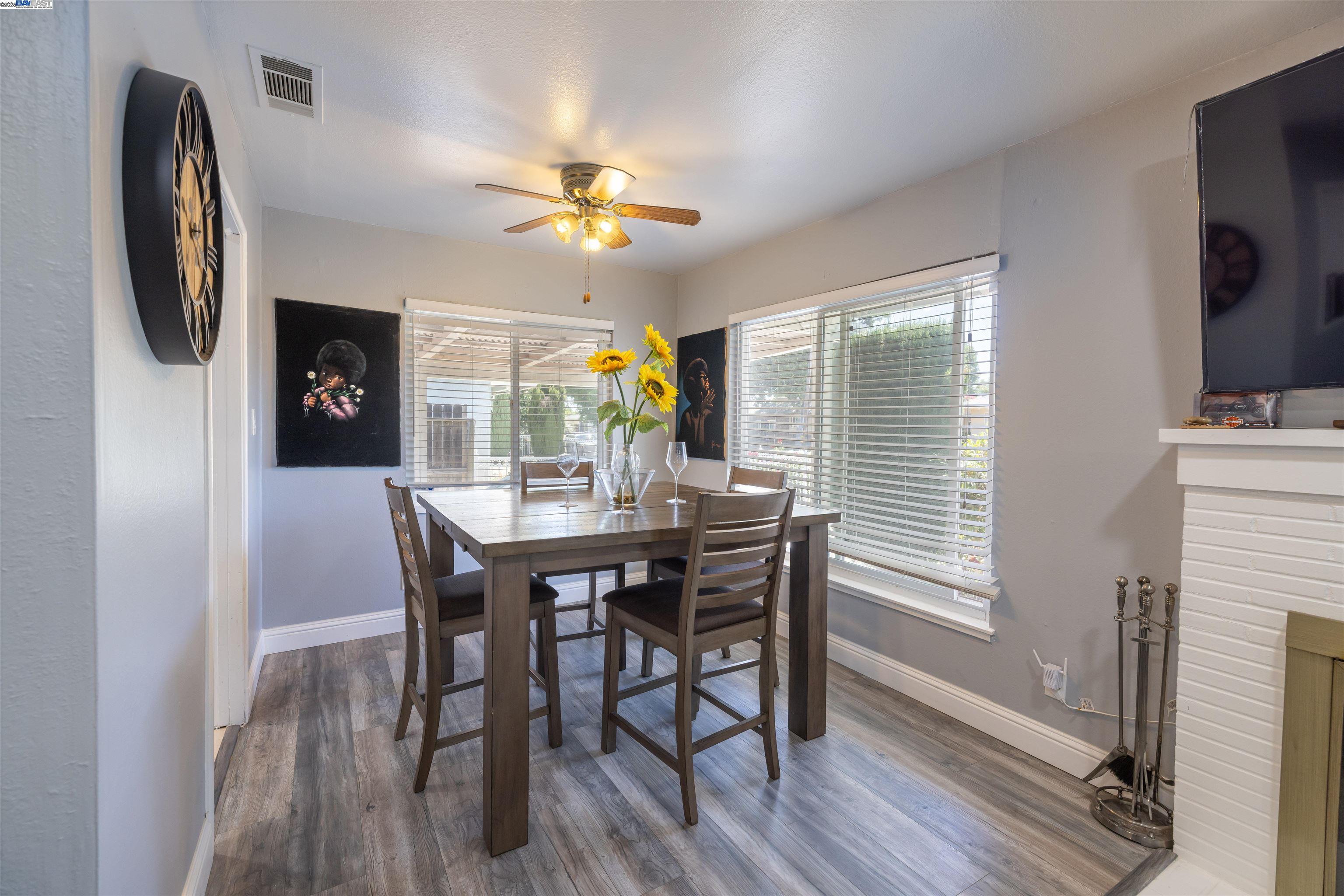 Detail Gallery Image 23 of 44 For 3459 W Euclid Ave, Stockton,  CA 95204 - 3 Beds | 2 Baths