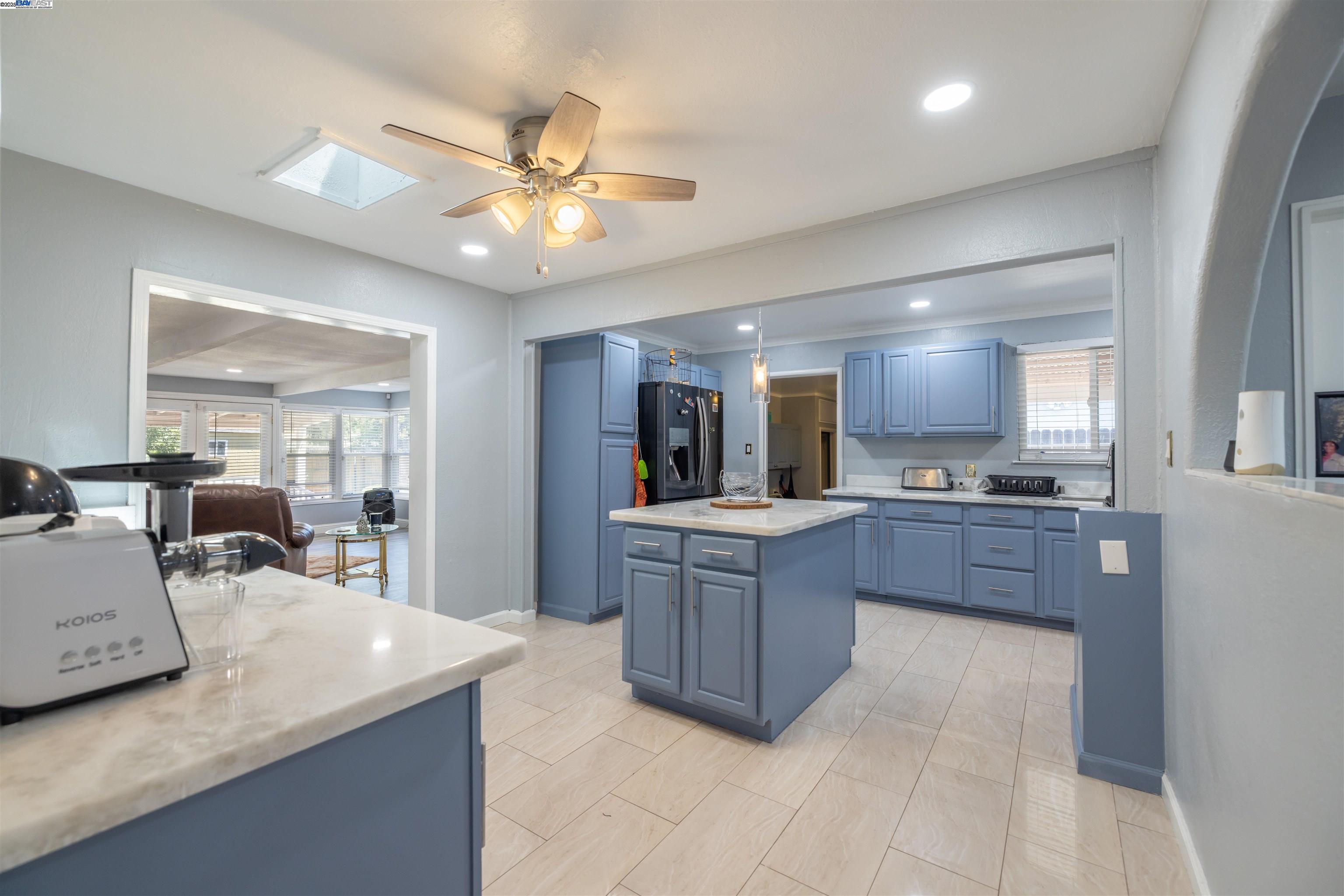 Detail Gallery Image 30 of 44 For 3459 W Euclid Ave, Stockton,  CA 95204 - 3 Beds | 2 Baths