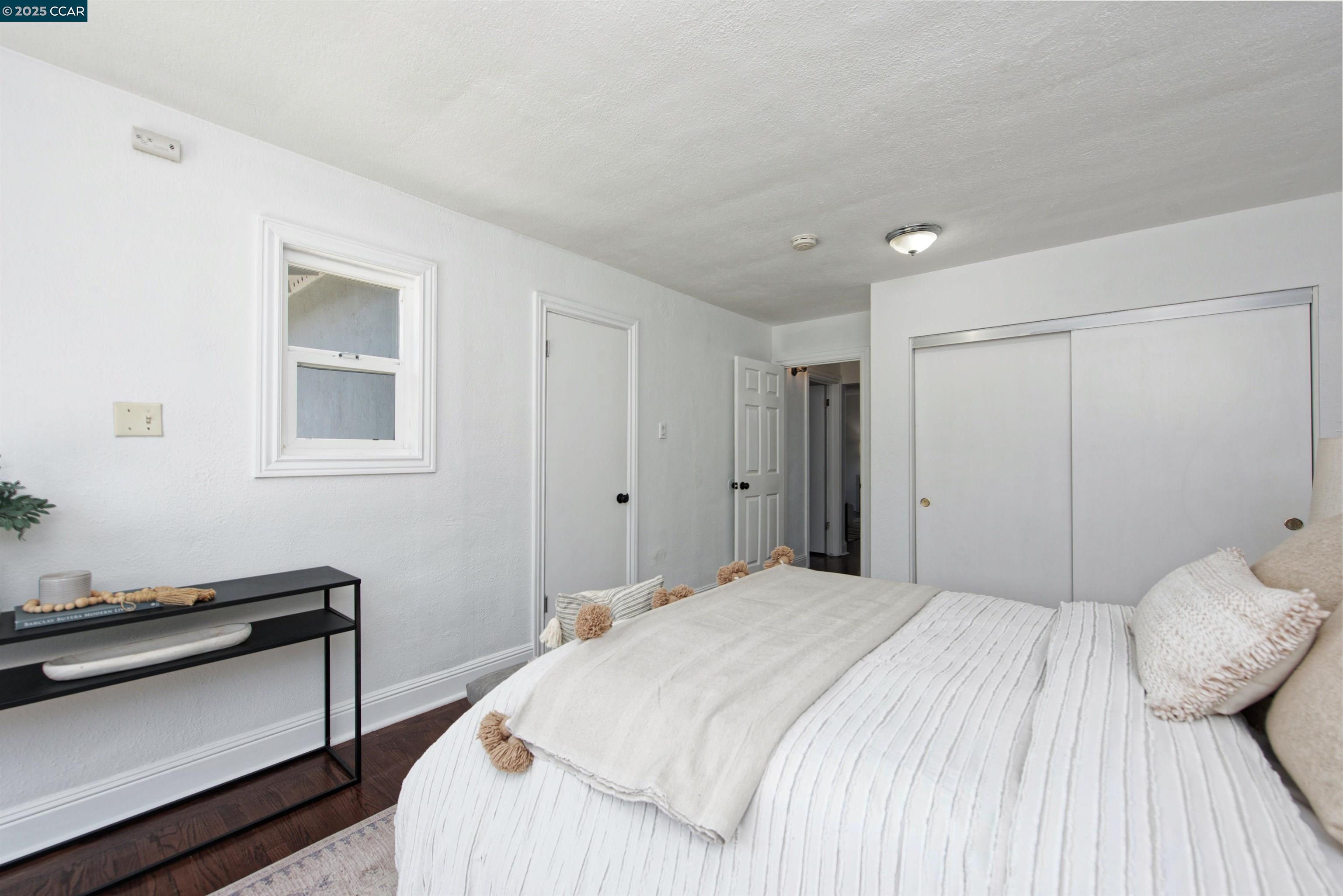 Detail Gallery Image 20 of 26 For 2416-2418 Kingsland Ave, Oakland,  CA 94601 - – Beds | – Baths