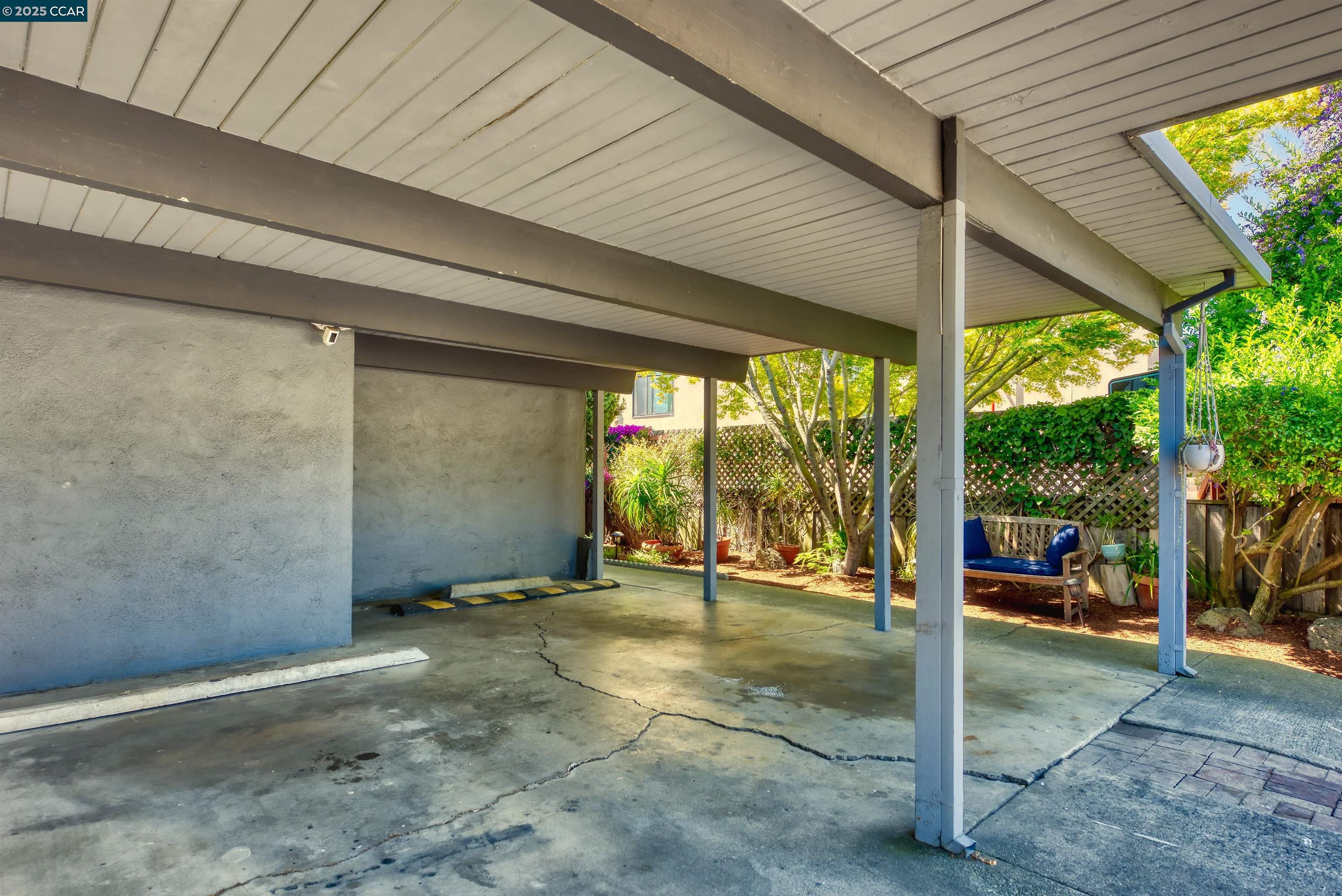 Detail Gallery Image 5 of 26 For 2416-2418 Kingsland Ave, Oakland,  CA 94601 - – Beds | – Baths