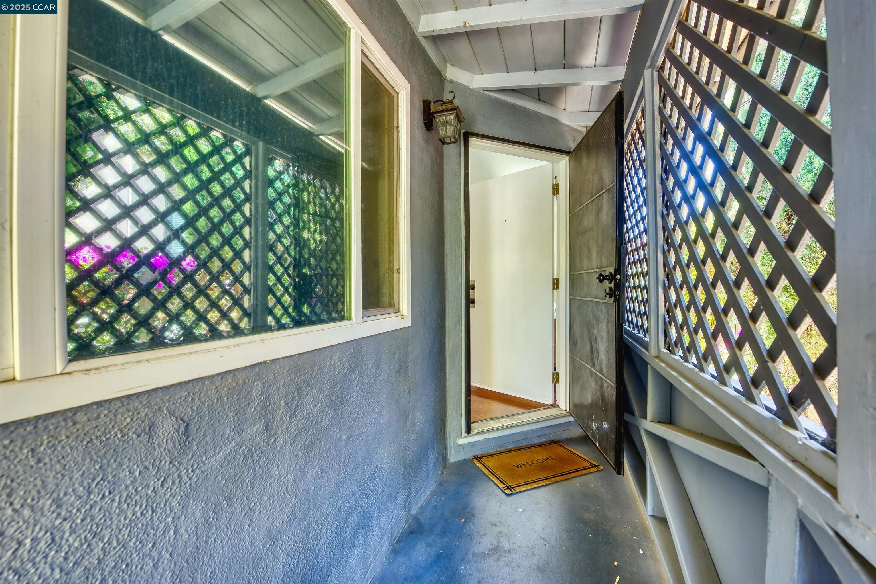 Detail Gallery Image 9 of 26 For 2416-2418 Kingsland Ave, Oakland,  CA 94601 - – Beds | – Baths