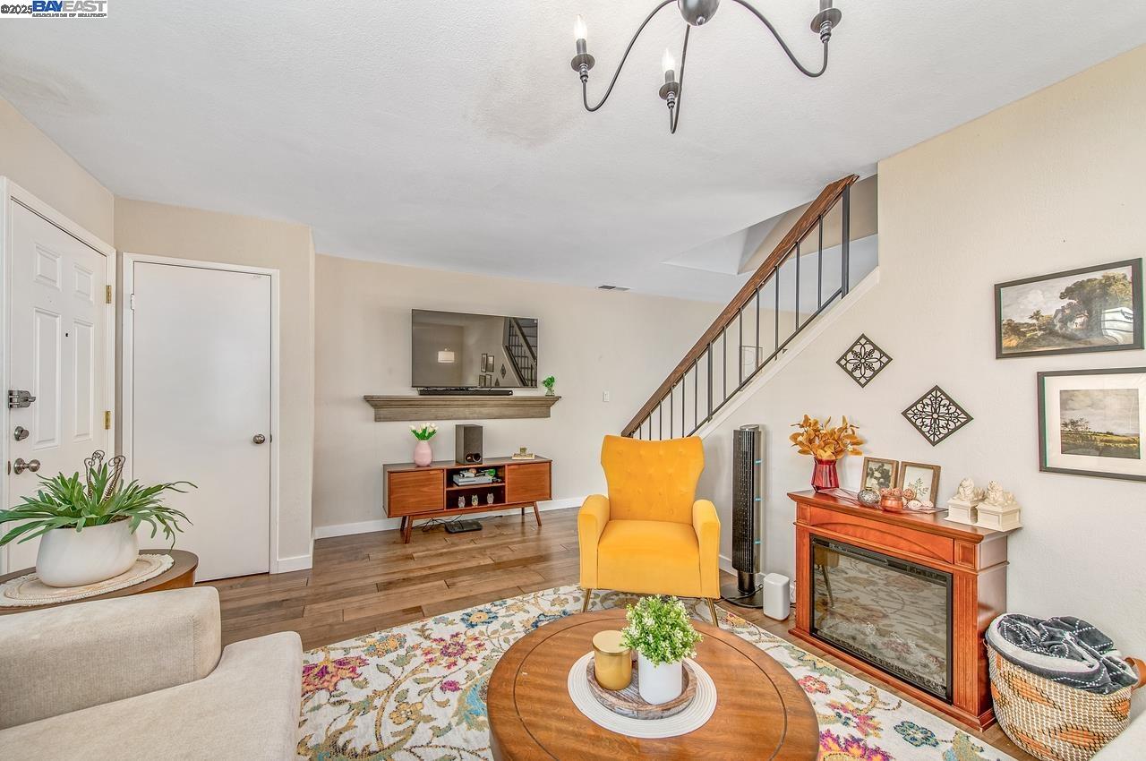 Photo #5: 41104625 Listing 
