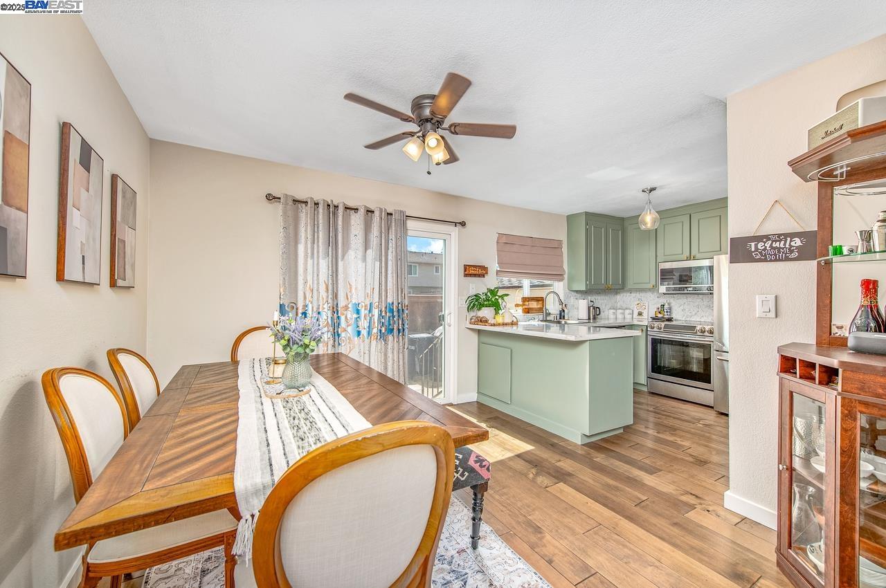 Photo #6: 41104625 Listing 