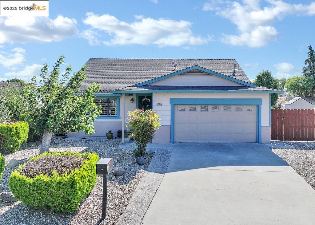 Front Image Thumbnail for EB41104626