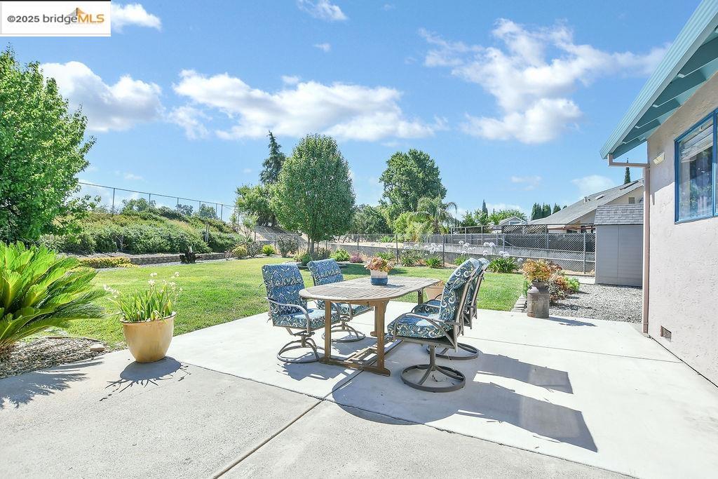Detail Gallery Image 23 of 33 For 3255 G St, Antioch,  CA 94509 - 3 Beds | 2 Baths