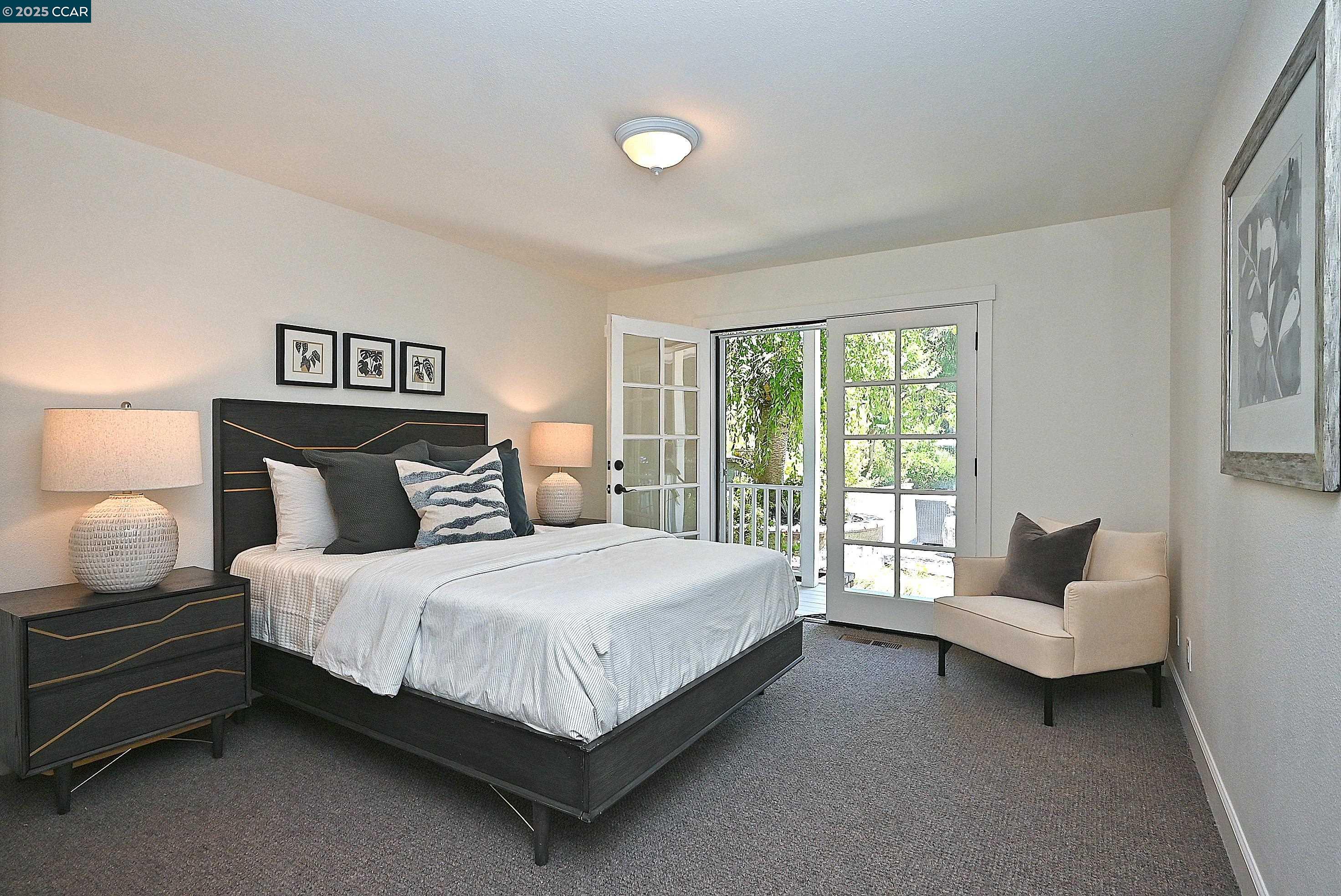 Detail Gallery Image 24 of 60 For 421 Twin Oaks Ln, Walnut Creek,  CA 94596 - 5 Beds | 3/1 Baths