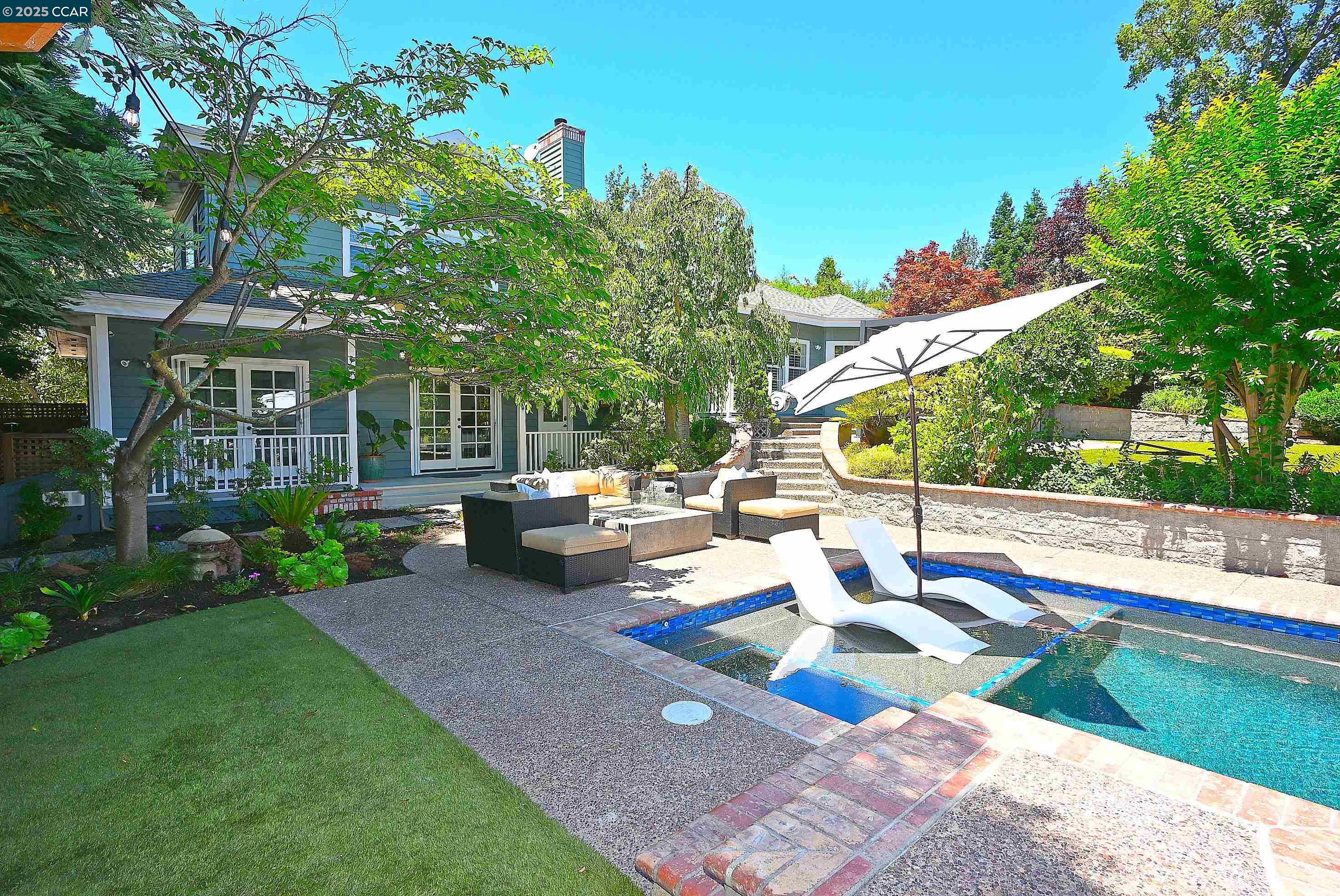 Detail Gallery Image 30 of 60 For 421 Twin Oaks Ln, Walnut Creek,  CA 94596 - 5 Beds | 3/1 Baths