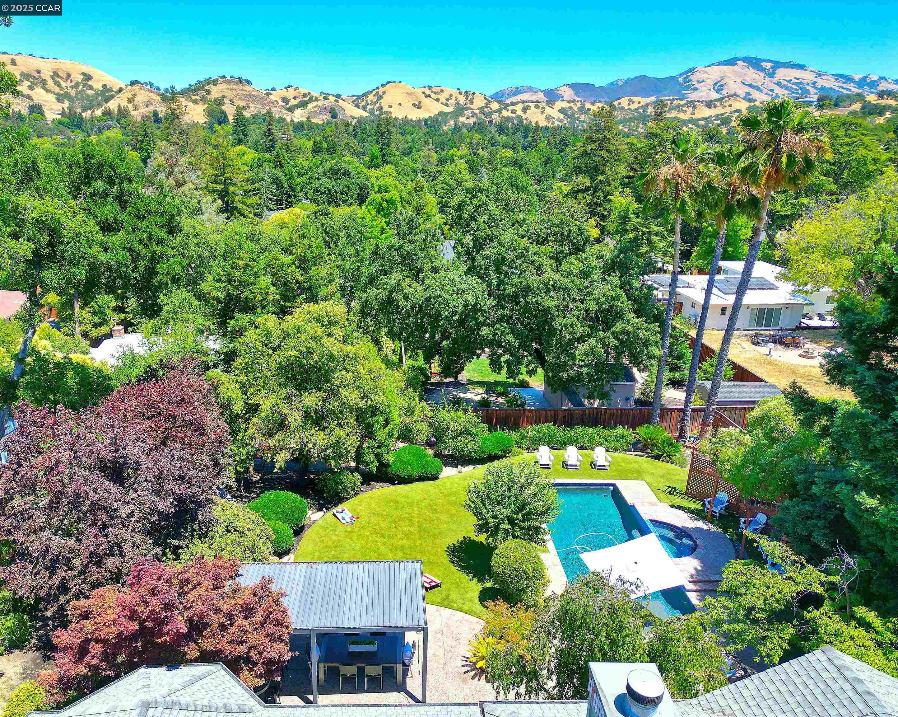 Detail Gallery Image 46 of 60 For 421 Twin Oaks Ln, Walnut Creek,  CA 94596 - 5 Beds | 3/1 Baths