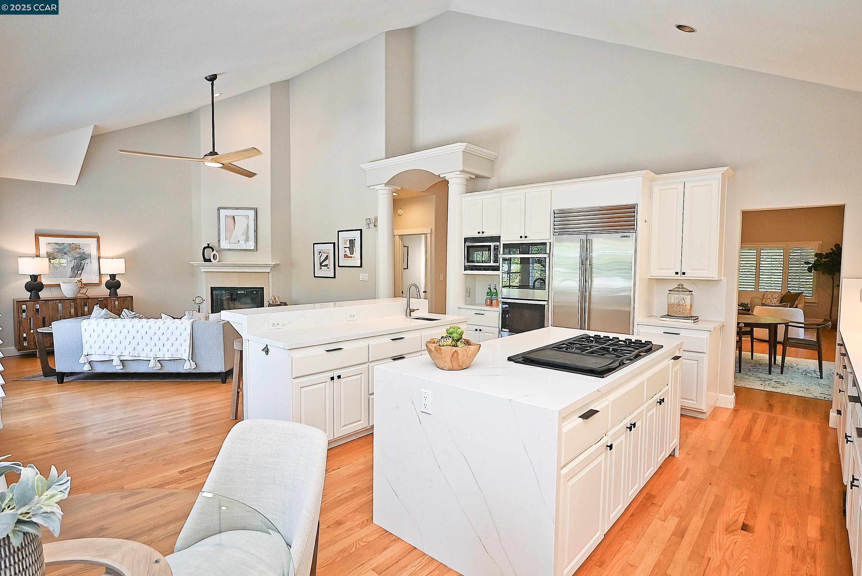 Detail Gallery Image 10 of 60 For 421 Twin Oaks Ln, Walnut Creek,  CA 94596 - 5 Beds | 3/1 Baths