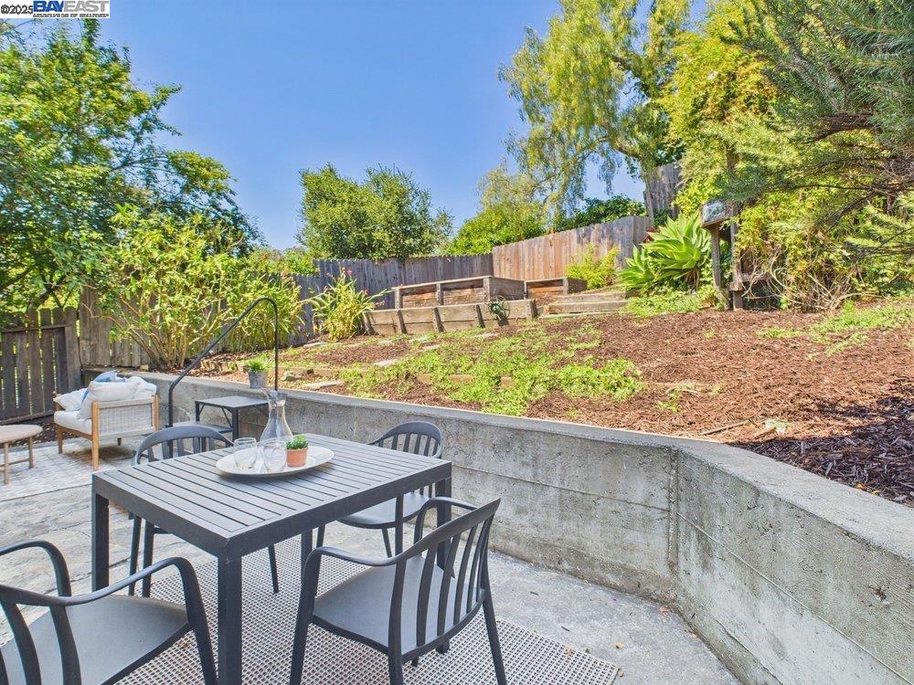 Detail Gallery Image 26 of 60 For 4418 Virginia Ave, Oakland,  CA 94619 - 4 Beds | 2 Baths