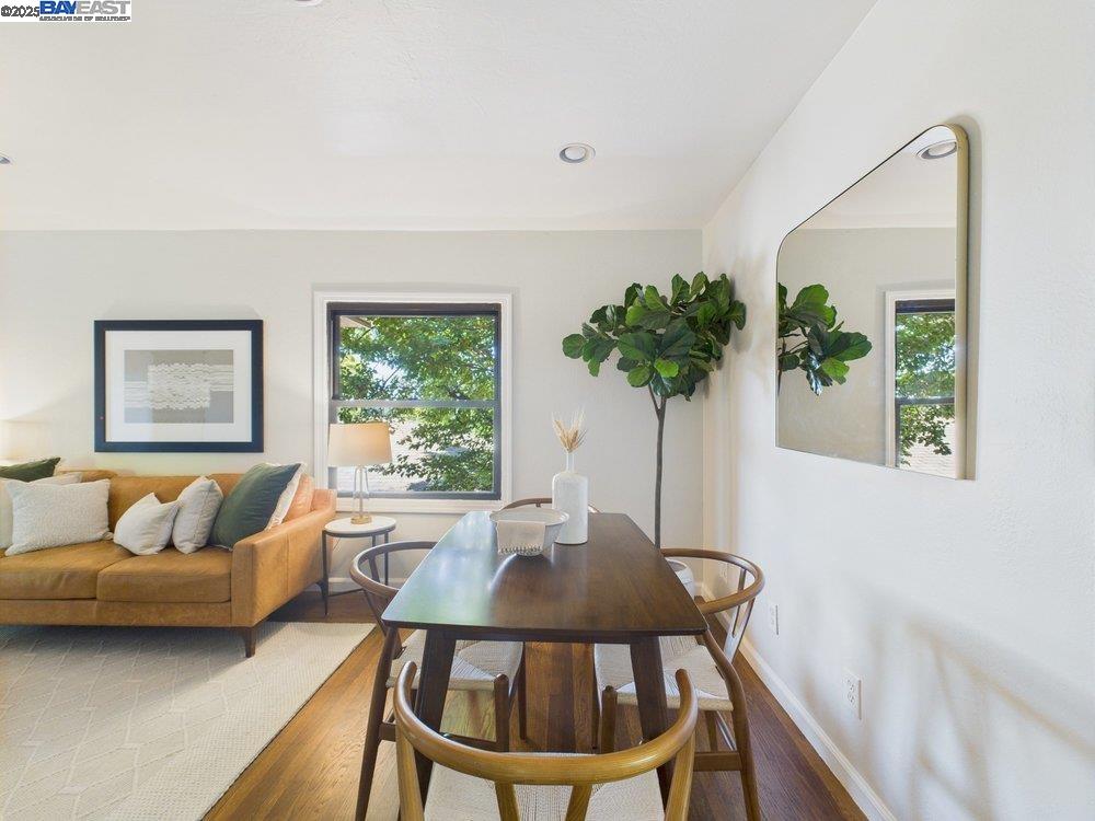 Detail Gallery Image 4 of 60 For 4418 Virginia Ave, Oakland,  CA 94619 - 4 Beds | 2 Baths