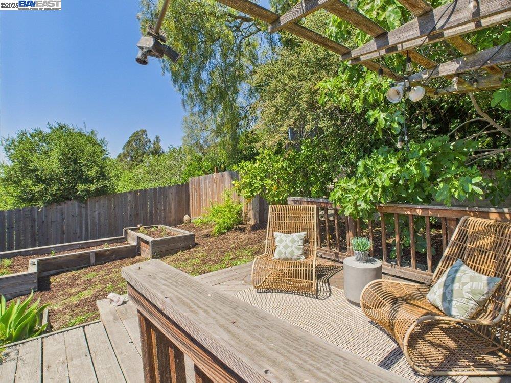 Detail Gallery Image 32 of 60 For 4418 Virginia Ave, Oakland,  CA 94619 - 4 Beds | 2 Baths