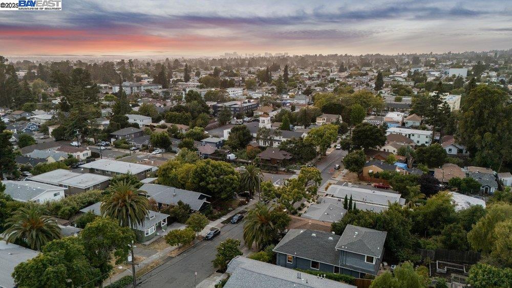 Detail Gallery Image 37 of 60 For 4418 Virginia Ave, Oakland,  CA 94619 - 4 Beds | 2 Baths