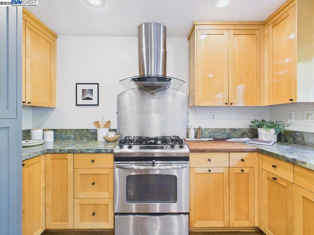Detail Gallery Image 51 of 60 For 4418 Virginia Ave, Oakland,  CA 94619 - 4 Beds | 2 Baths