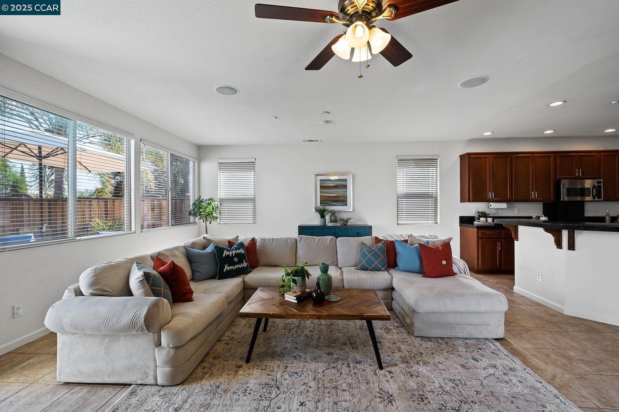 Detail Gallery Image 15 of 59 For 127 Sanford Ct, Brentwood,  CA 94513 - 4 Beds | 2/1 Baths