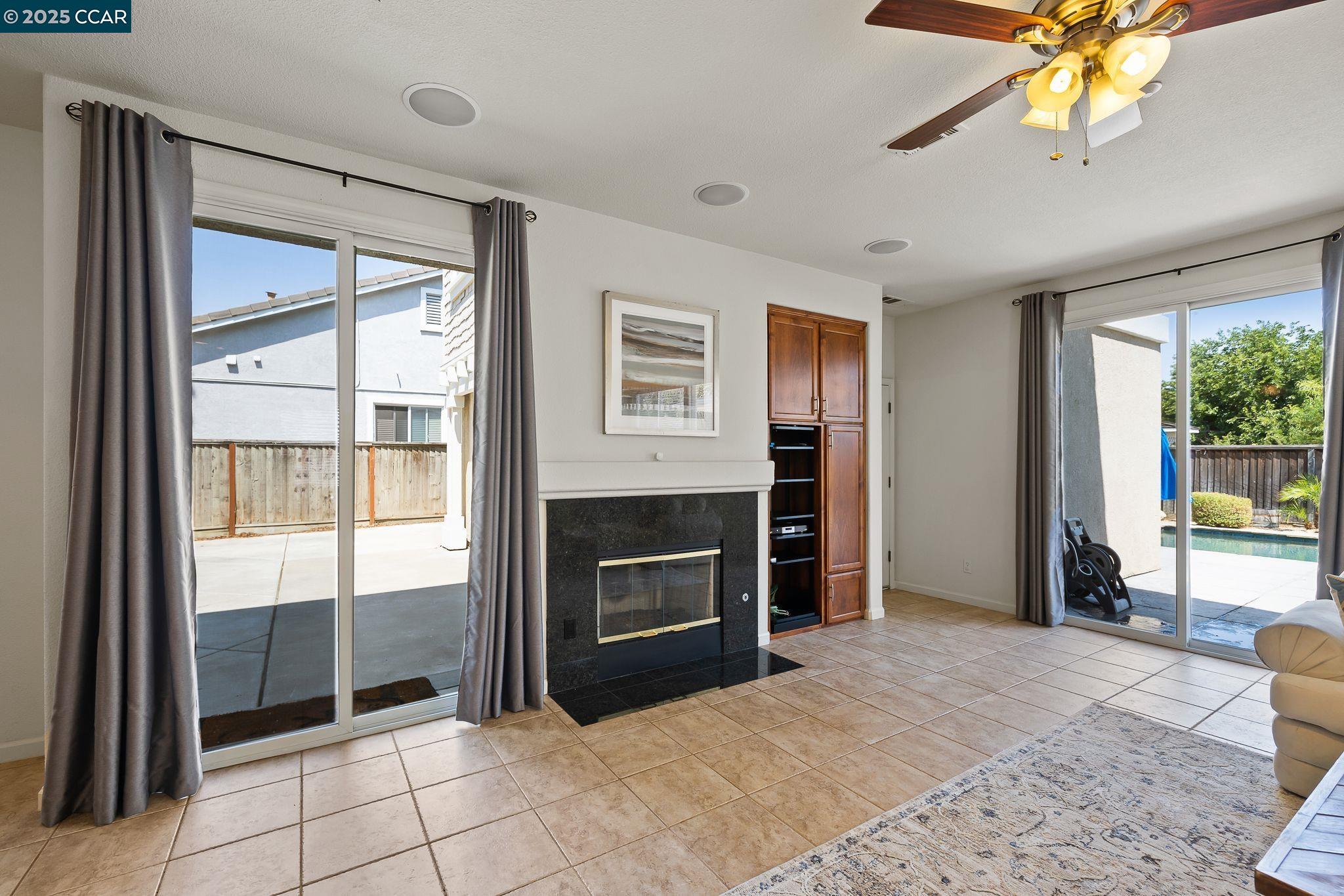 Detail Gallery Image 17 of 59 For 127 Sanford Ct, Brentwood,  CA 94513 - 4 Beds | 2/1 Baths