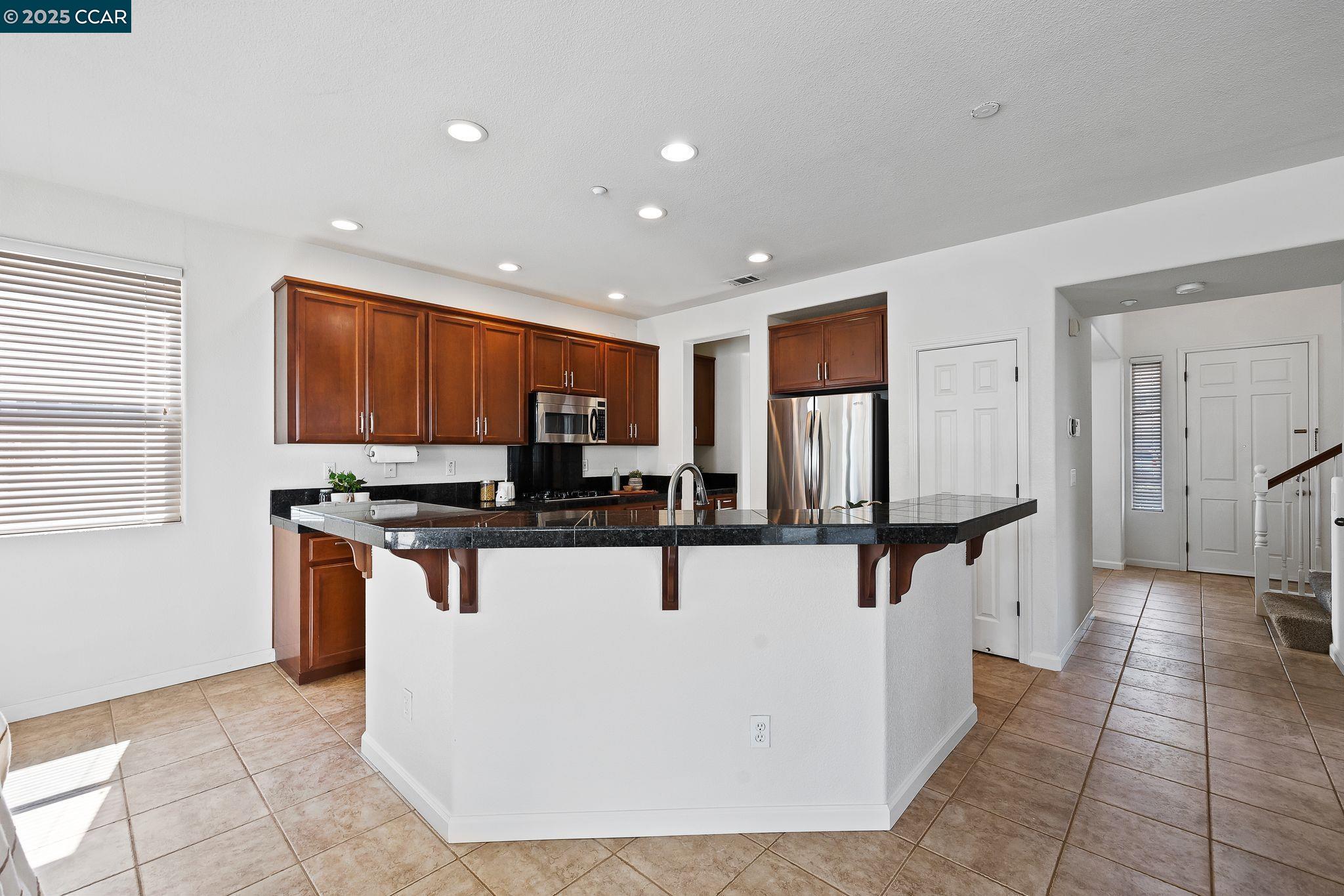 Detail Gallery Image 18 of 59 For 127 Sanford Ct, Brentwood,  CA 94513 - 4 Beds | 2/1 Baths