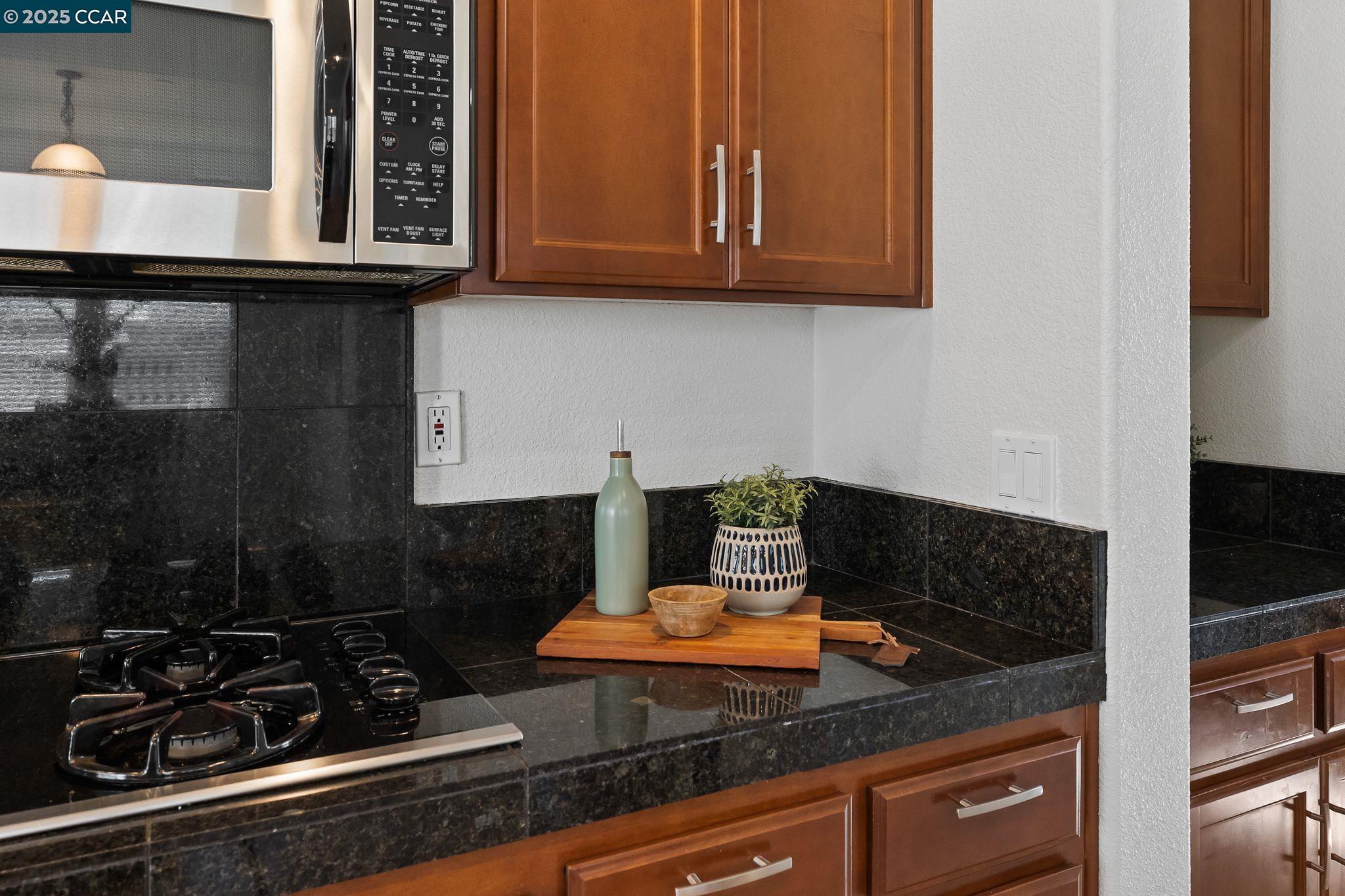 Detail Gallery Image 26 of 59 For 127 Sanford Ct, Brentwood,  CA 94513 - 4 Beds | 2/1 Baths